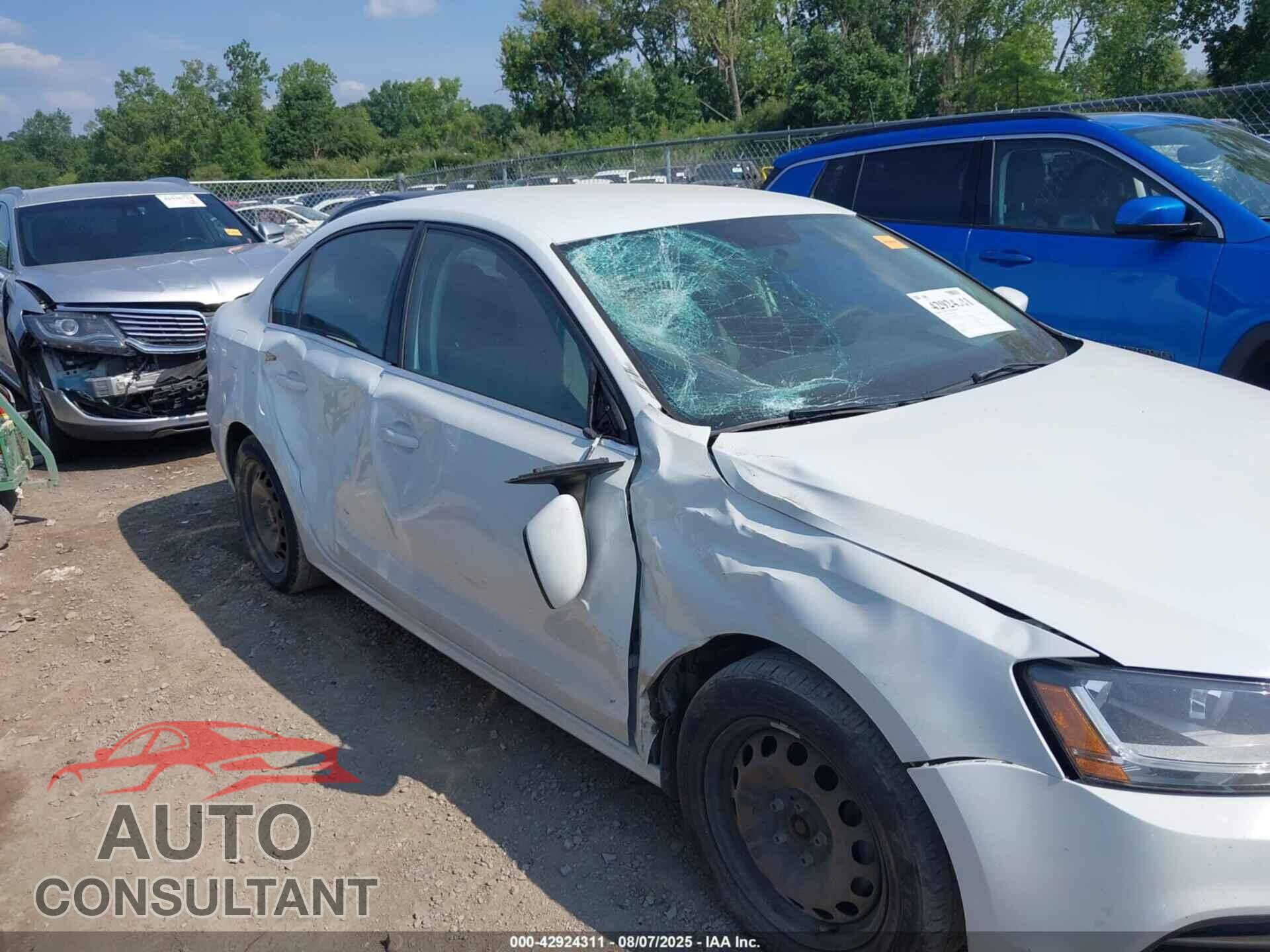 VOLKSWAGEN JETTA 2017 - 3VW2B7AJ3HM400966