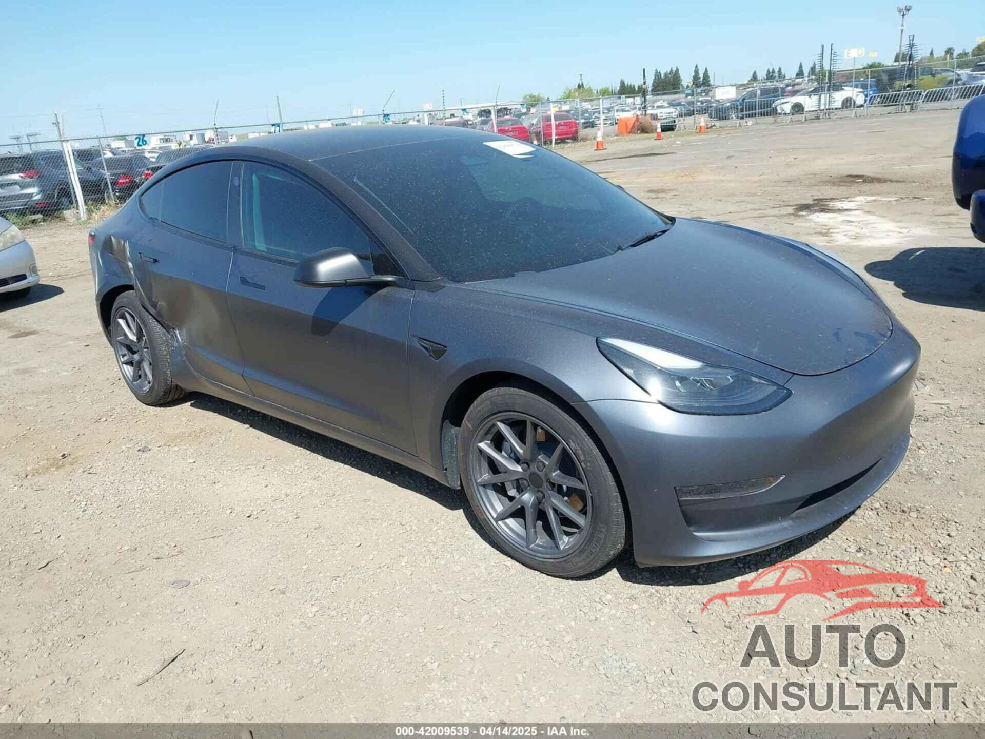 TESLA MODEL 3 2023 - 5YJ3E1EA2PF404614