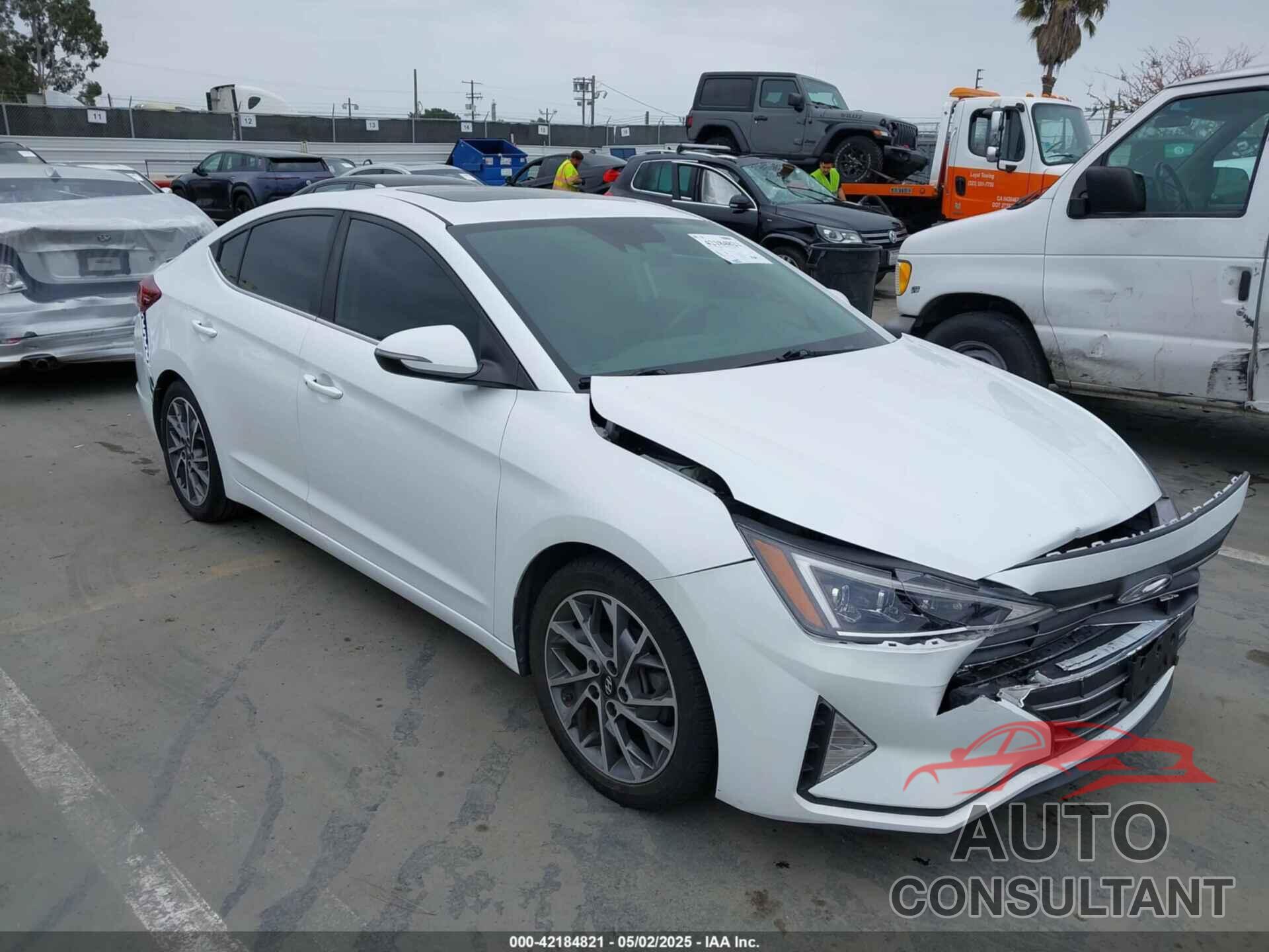 HYUNDAI ELANTRA 2020 - 5NPD84LF9LH607975