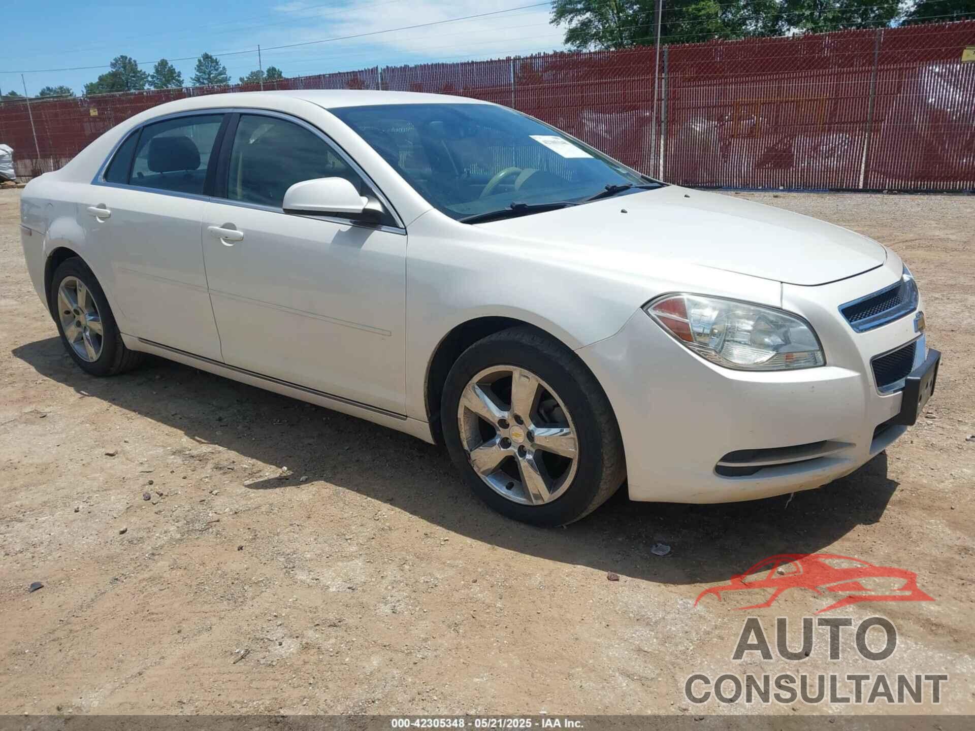 CHEVROLET MALIBU 2011 - 1G1ZD5E11BF299808