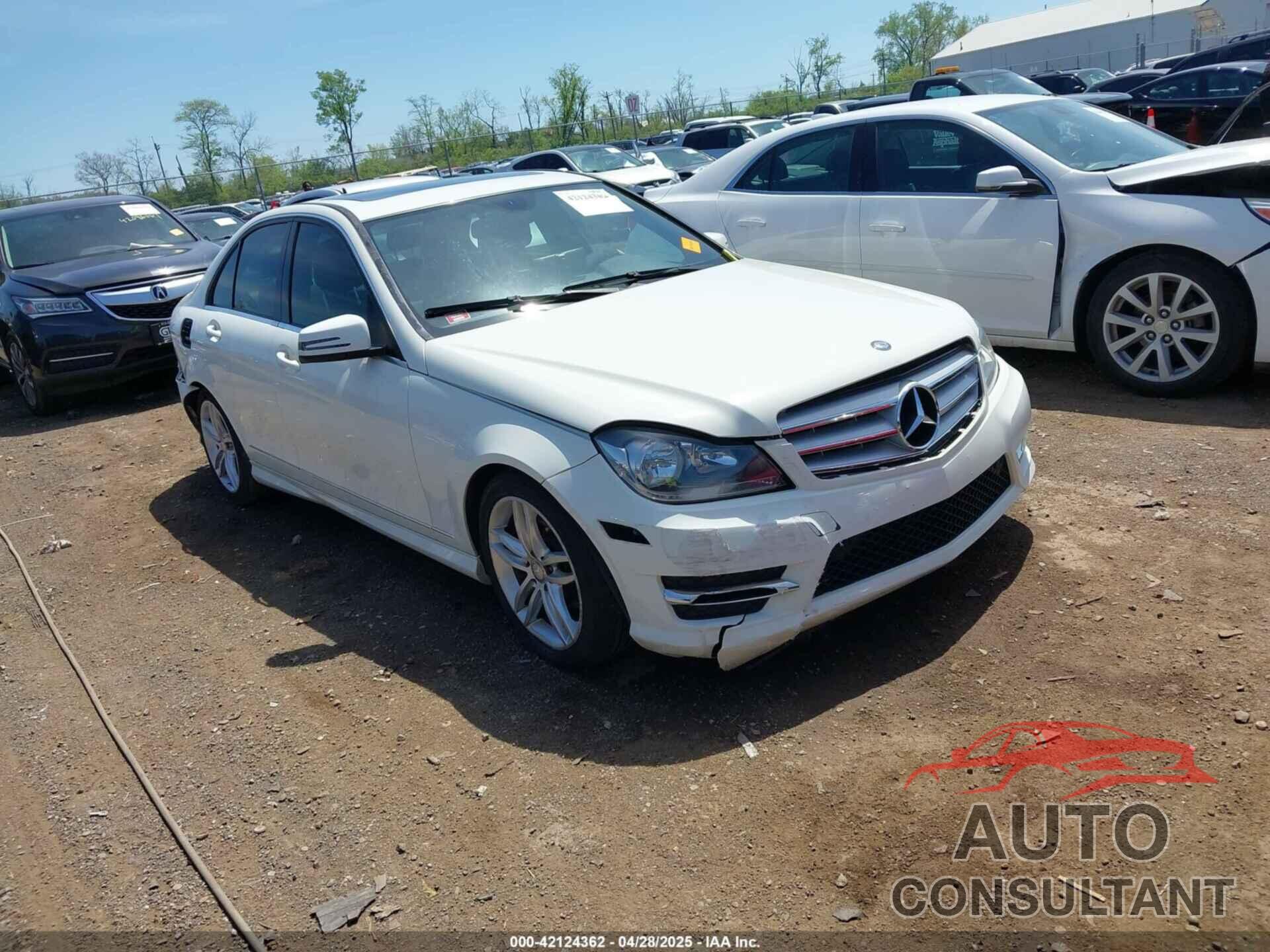 MERCEDES-BENZ C 250 2012 - WDDGF4HB5CR210402