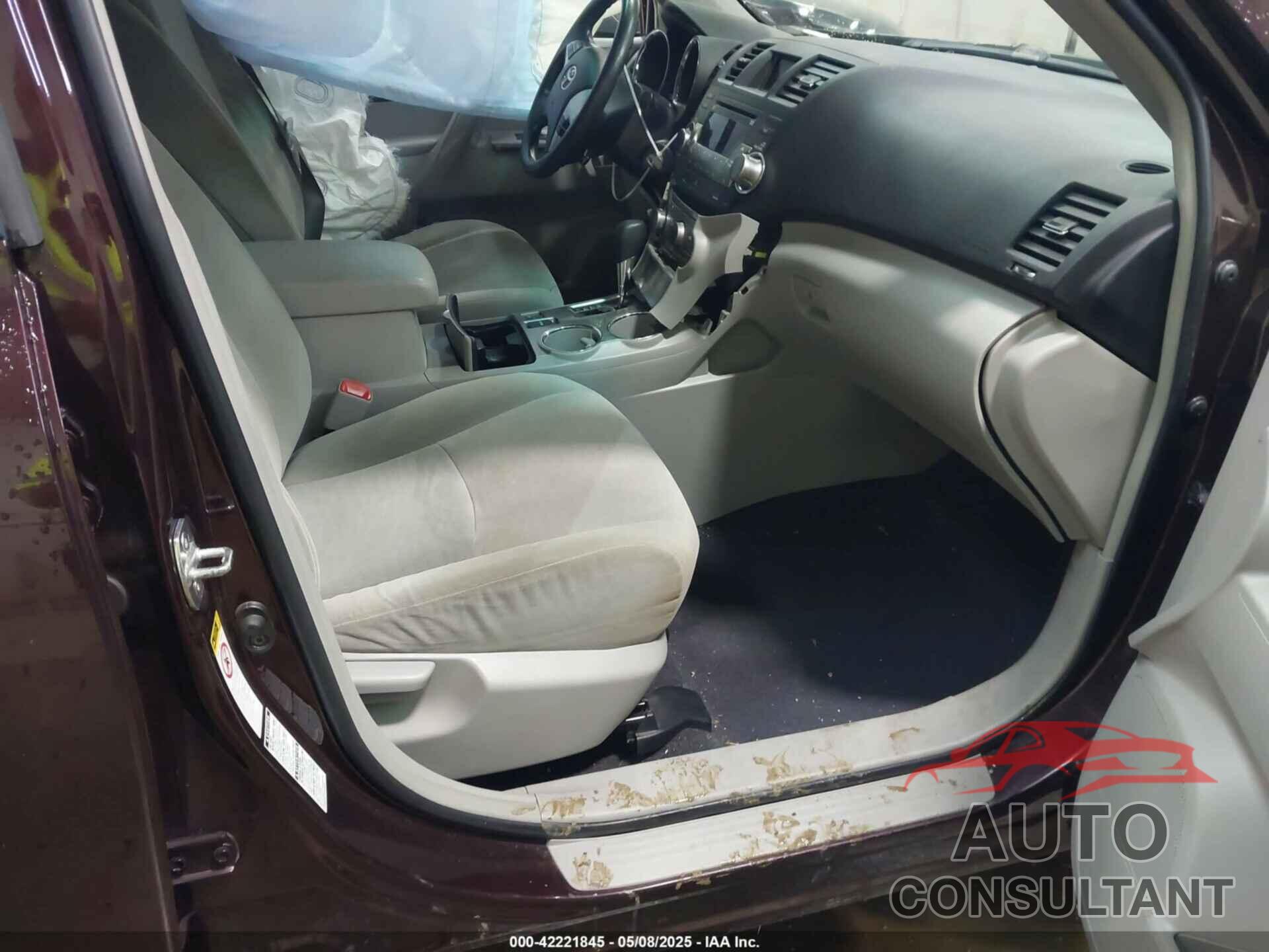 TOYOTA HIGHLANDER 2011 - 5TDBK3EH7BS082991