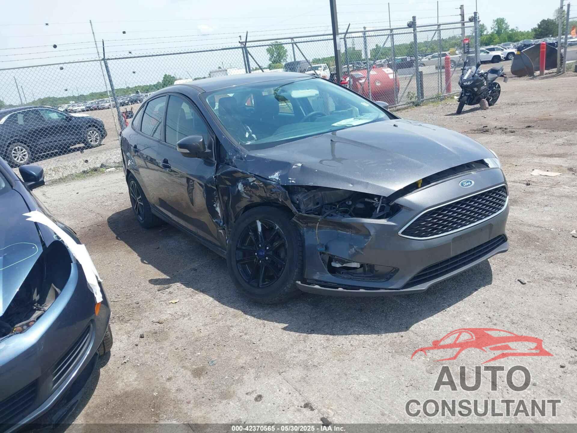 FORD FOCUS 2017 - 1FADP3F2XHL235013