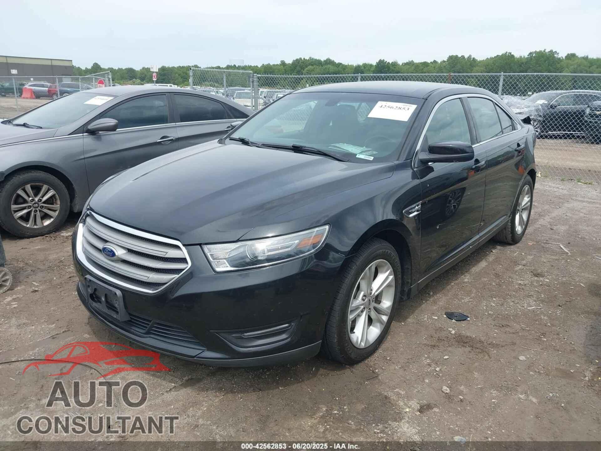 FORD TAURUS 2015 - 1FAHP2E80FG192017