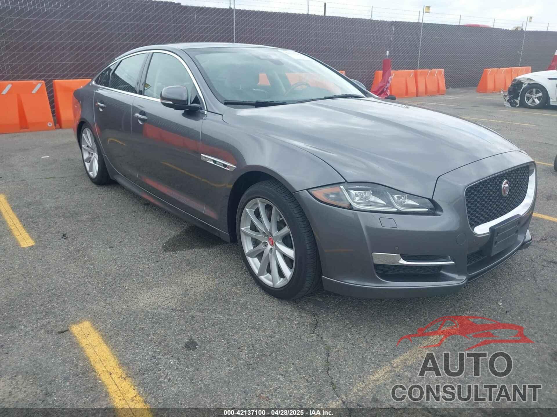 JAGUAR XJ 2019 - SAJWA1C70K8W18186