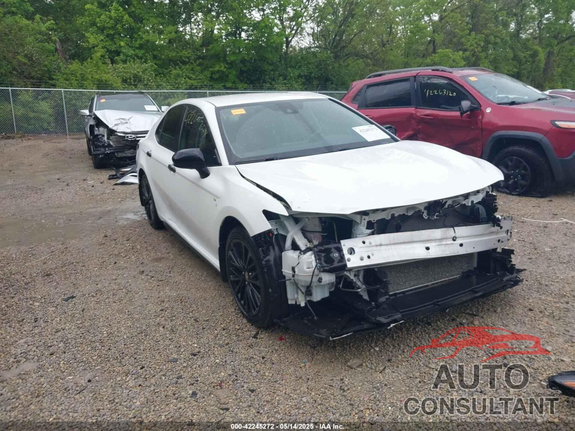 TOYOTA CAMRY 2021 - 4T1G11AK9MU440780