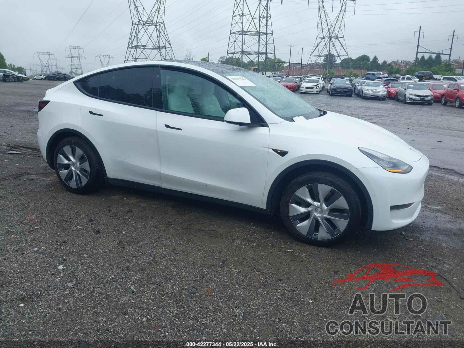 TESLA MODEL Y 2021 - 5YJYGDEE6MF182630