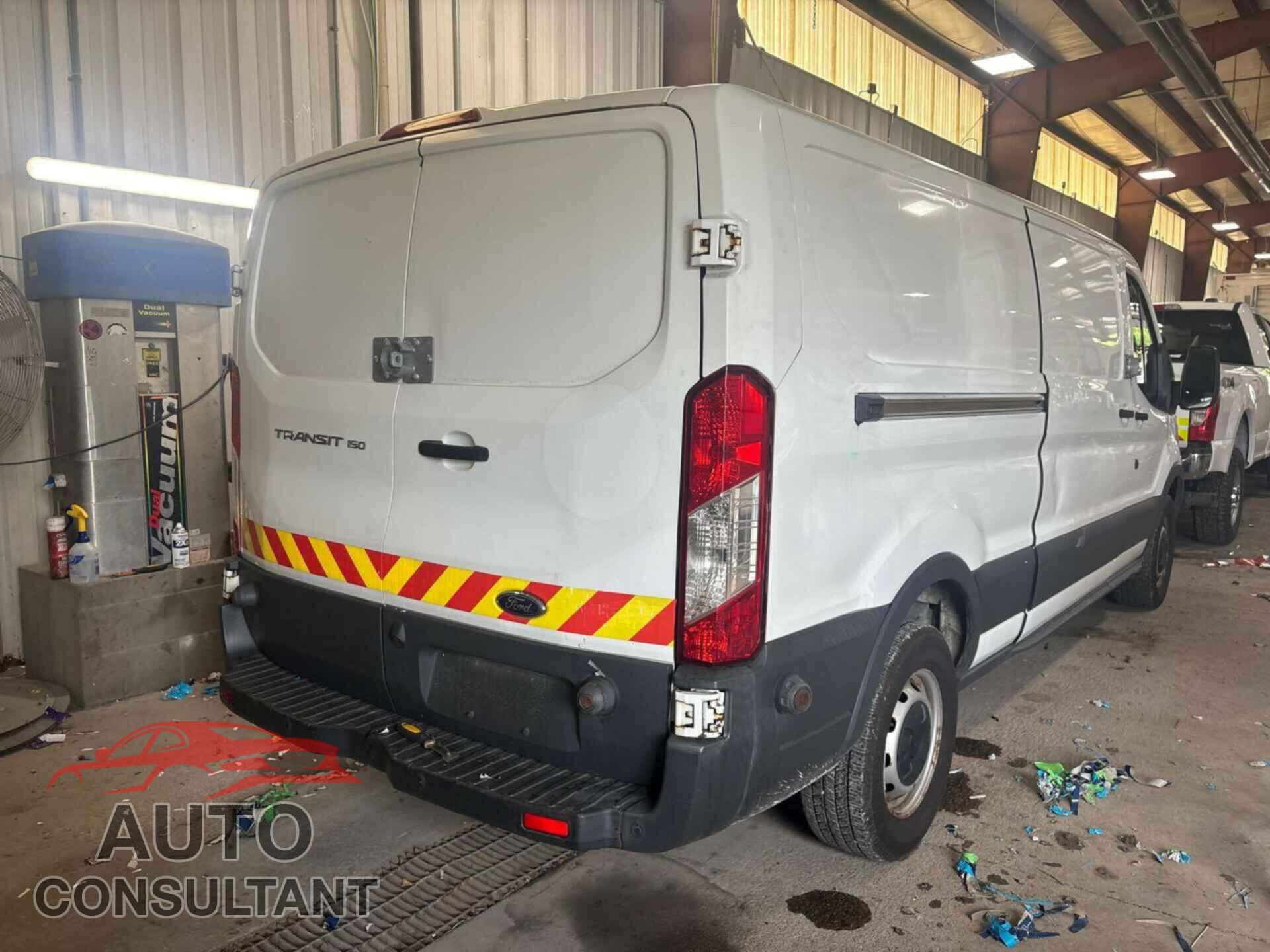 FORD TRANSIT-150 2015 - 1FTNE2YM2FKB32300
