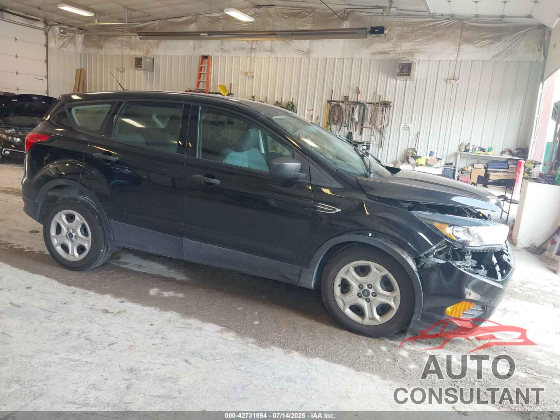 FORD ESCAPE 2019 - 1FMCU0F70KUA12338