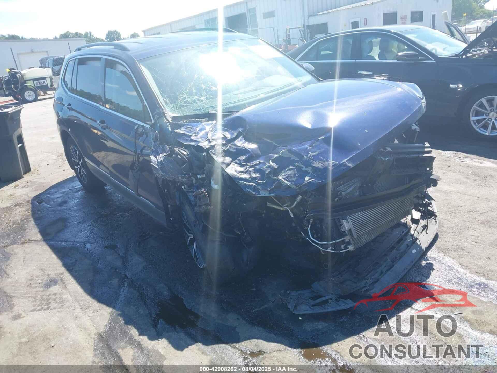 VOLKSWAGEN TIGUAN 2021 - 3VV2B7AX0MM153697