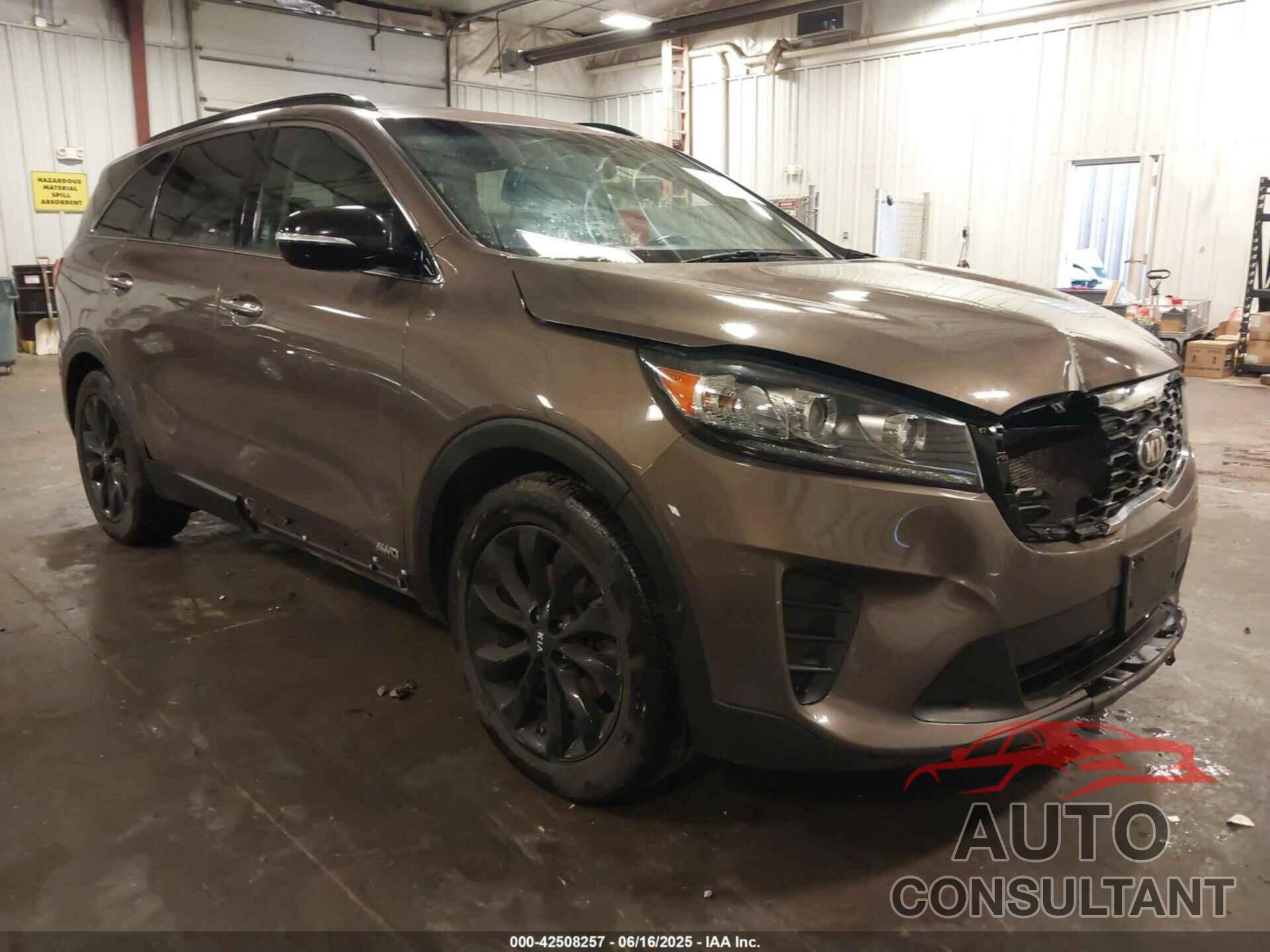 KIA SORENTO 2019 - 5XYPGDA58KG588030