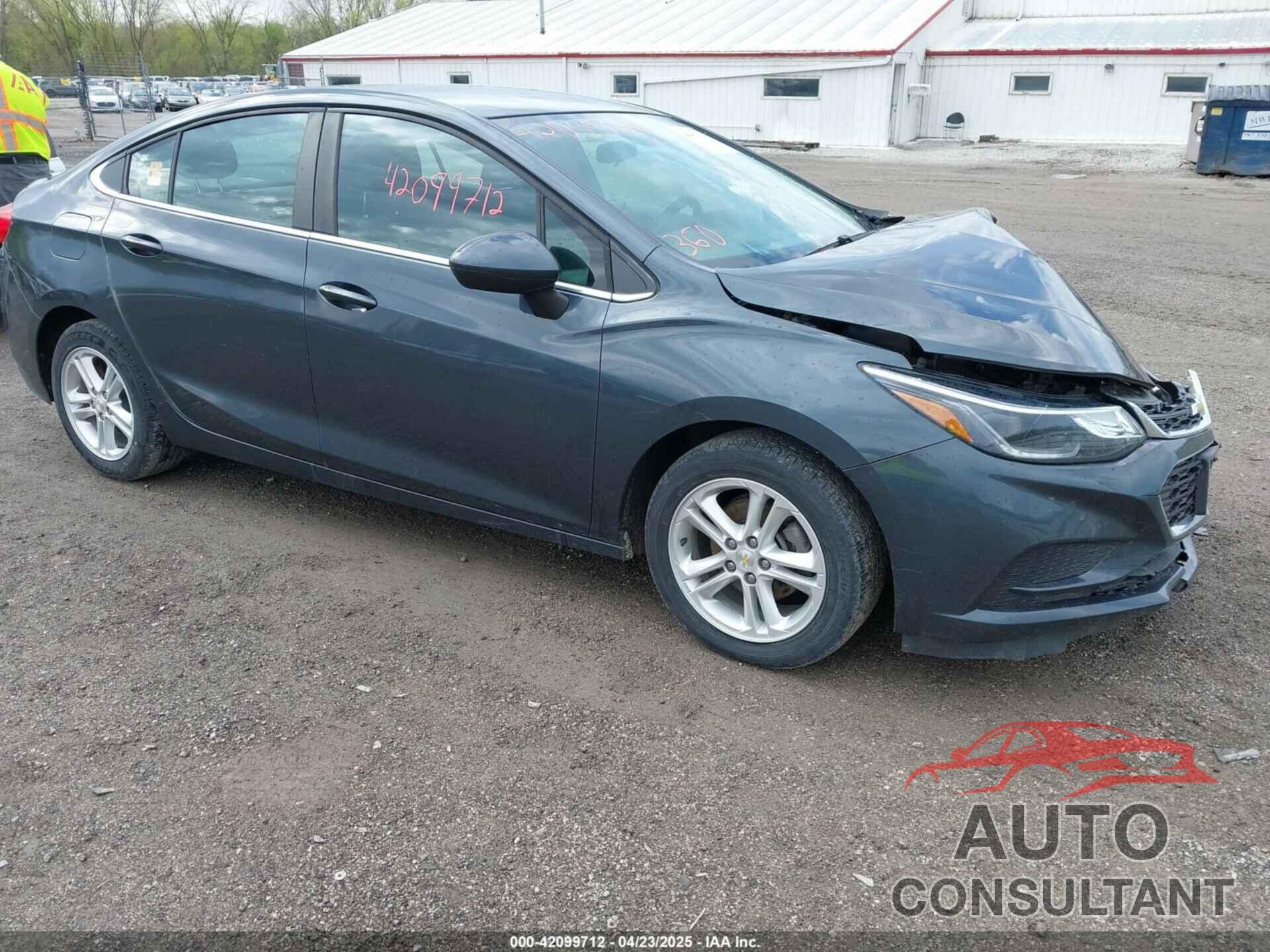 CHEVROLET CRUZE 2017 - 1G1BE5SM8H7141501