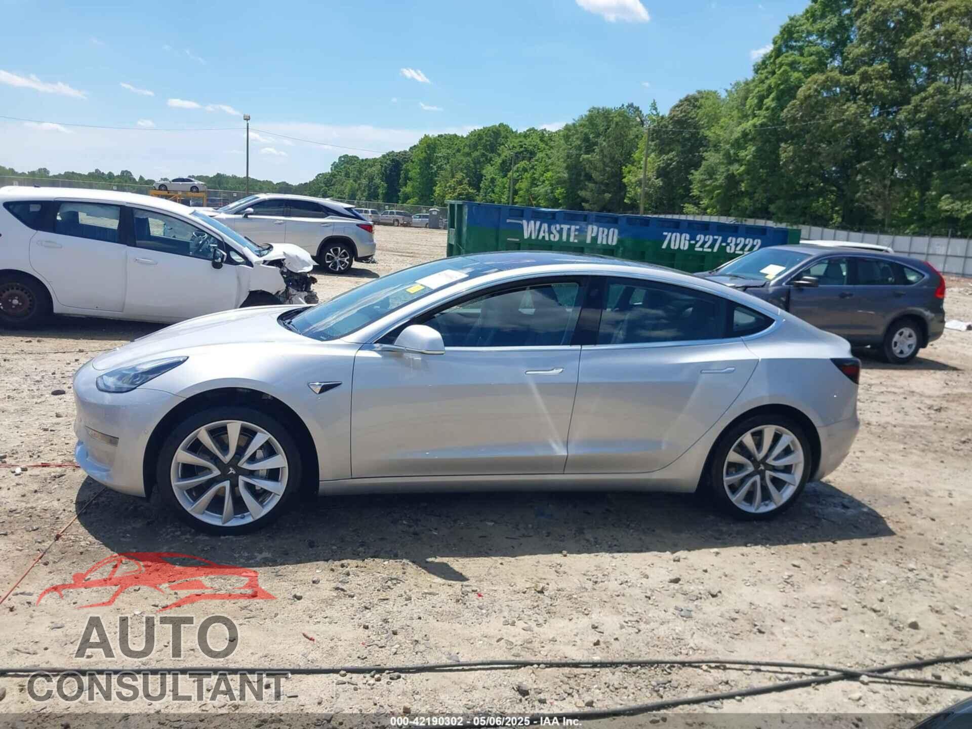 TESLA MODEL 3 2018 - 5YJ3E1EA5JF024335