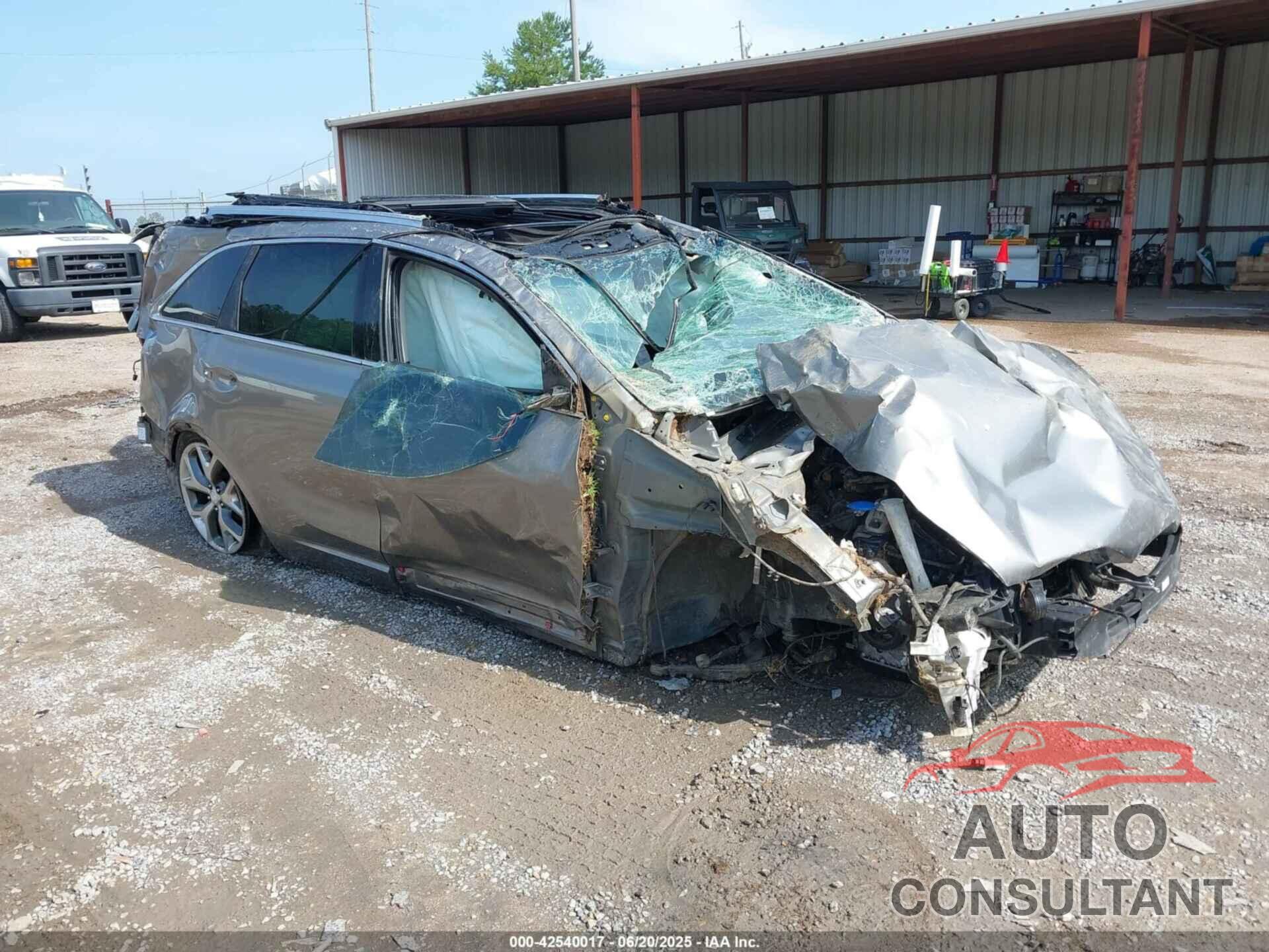 KIA SORENTO 2016 - 5XYPK4A53GG187121