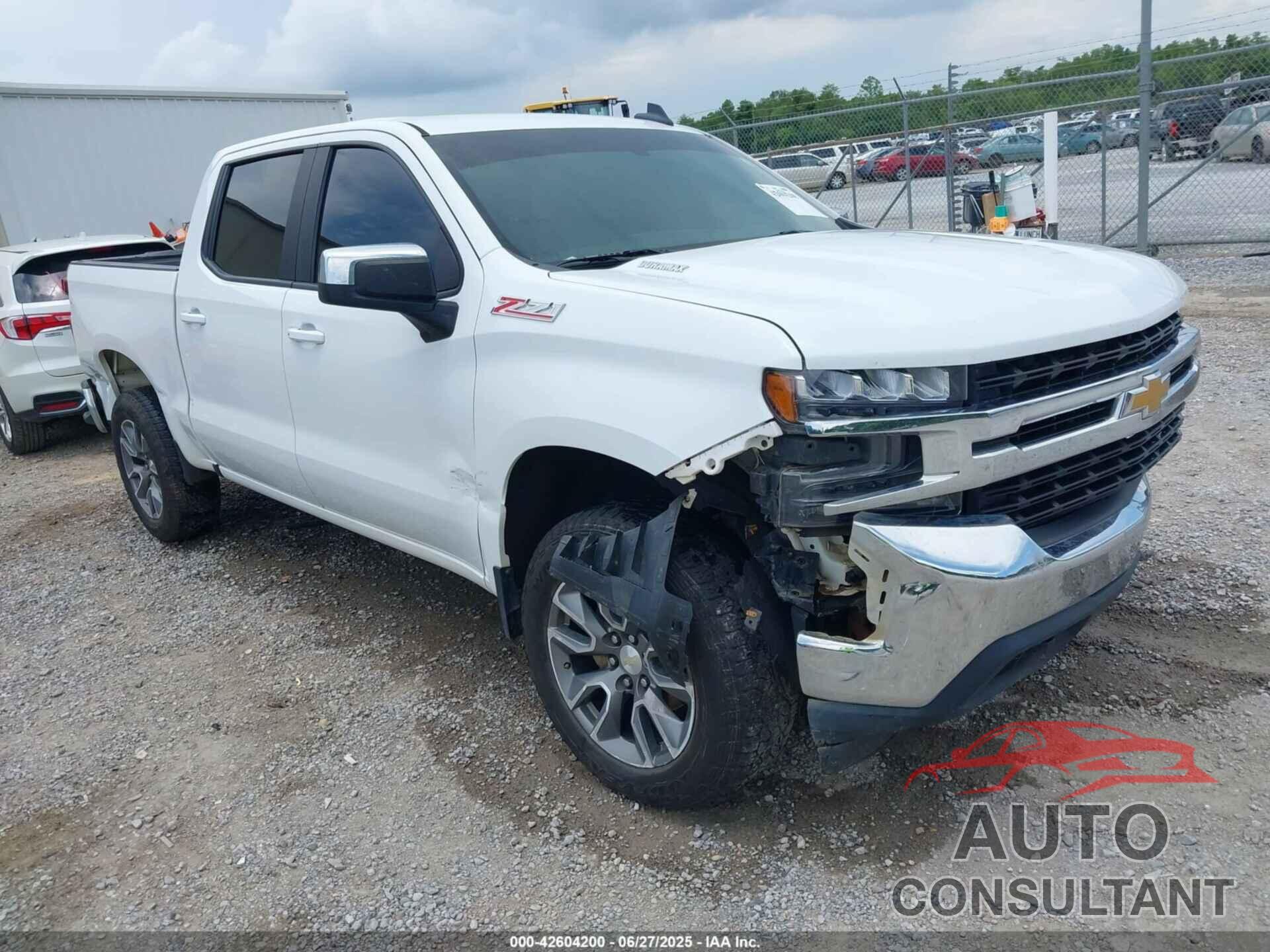 CHEVROLET SILVERADO 1500 LTD 2022 - 1GCUYDET9NZ214265