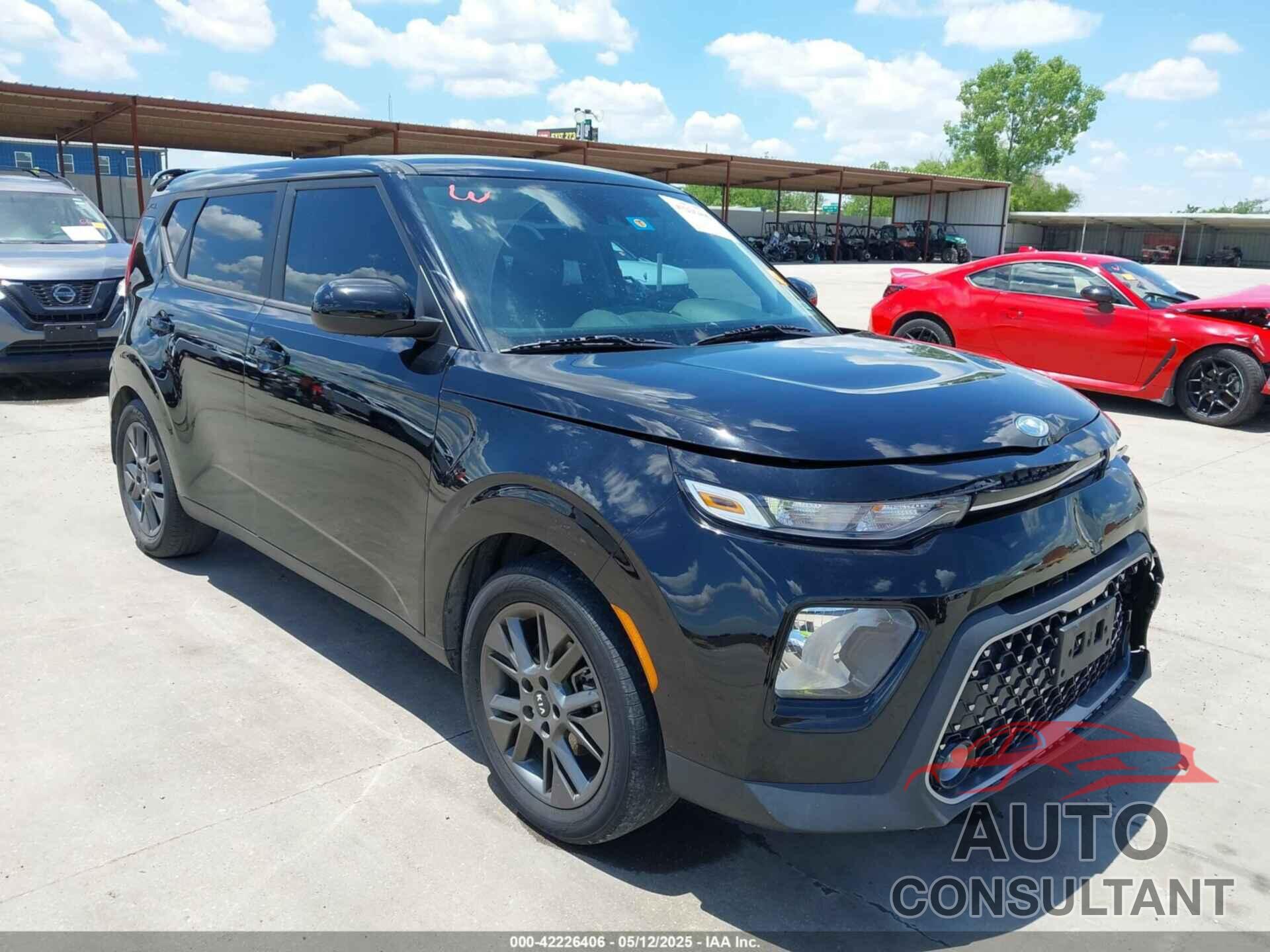 KIA SOUL 2021 - KNDJ33AU9M7145176