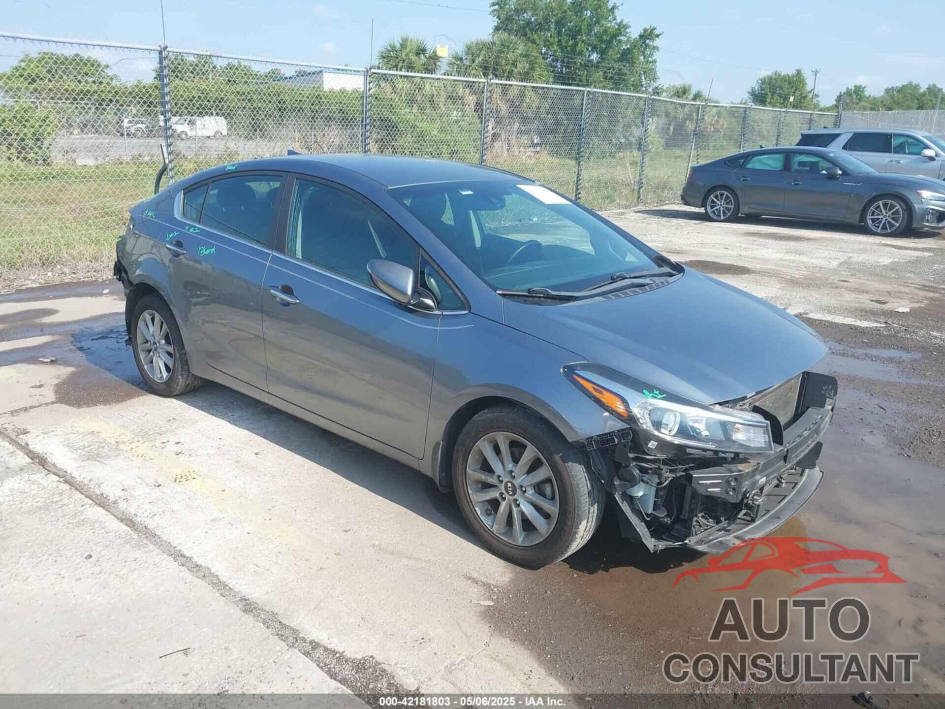 KIA FORTE 2017 - 3KPFL4A77HE087547