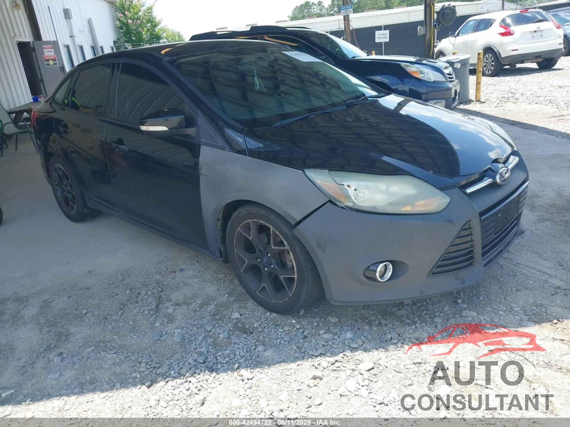 FORD FOCUS 2014 - 1FADP3F29EL215735
