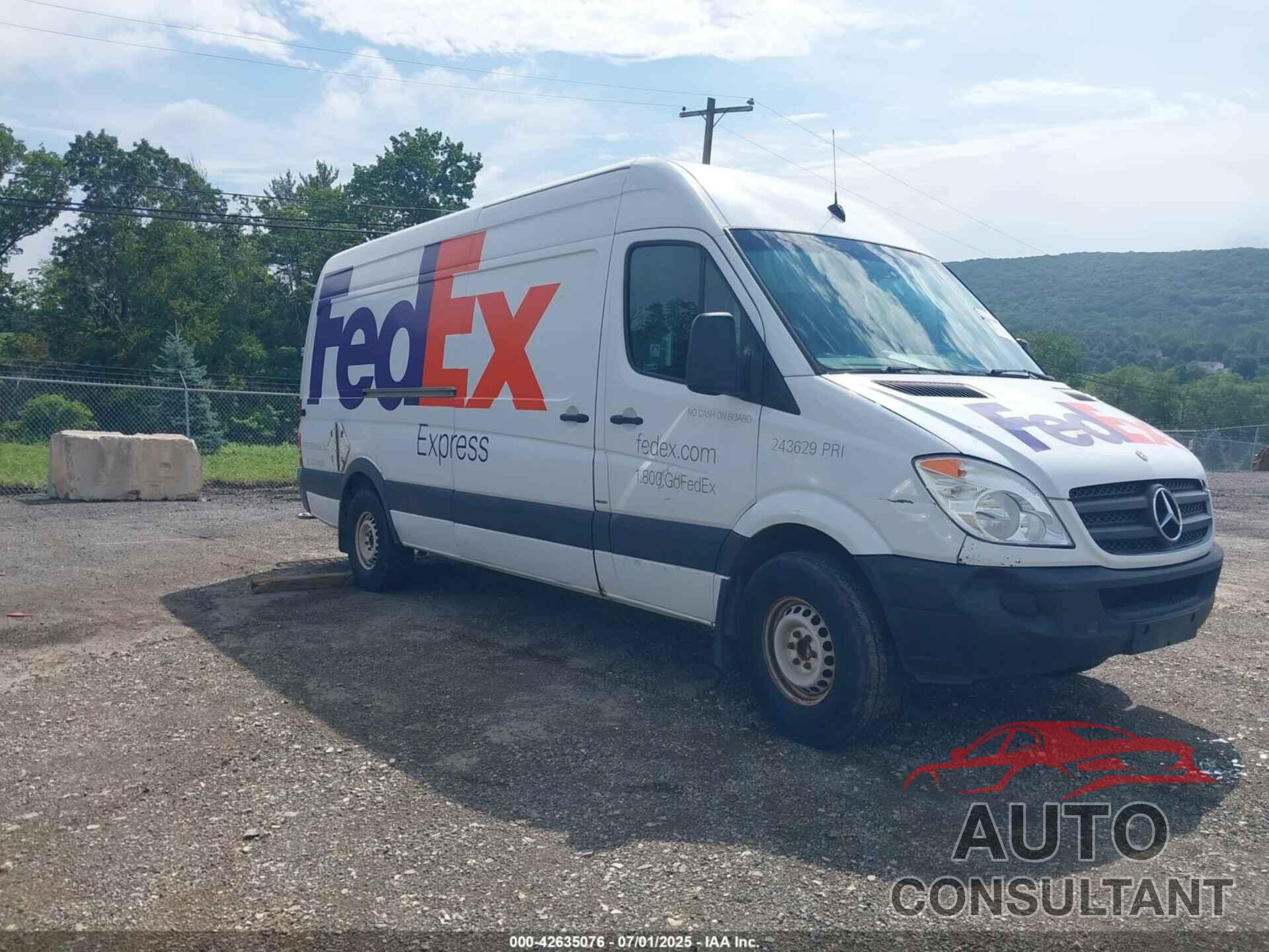 MERCEDES-BENZ SPRINTER 2500 2011 - WD3PE8CB1B5573730