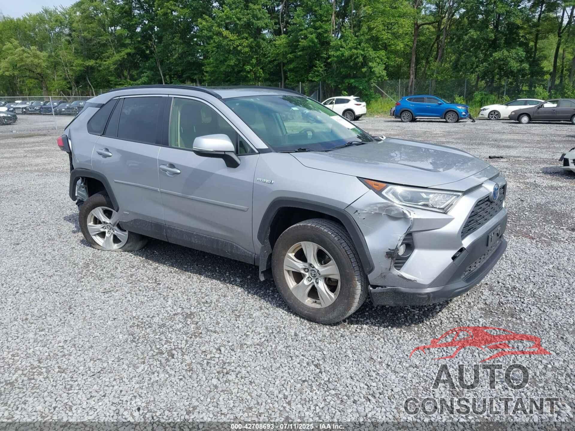 TOYOTA RAV4 HYBRID 2021 - JTMRWRFV2MD125044