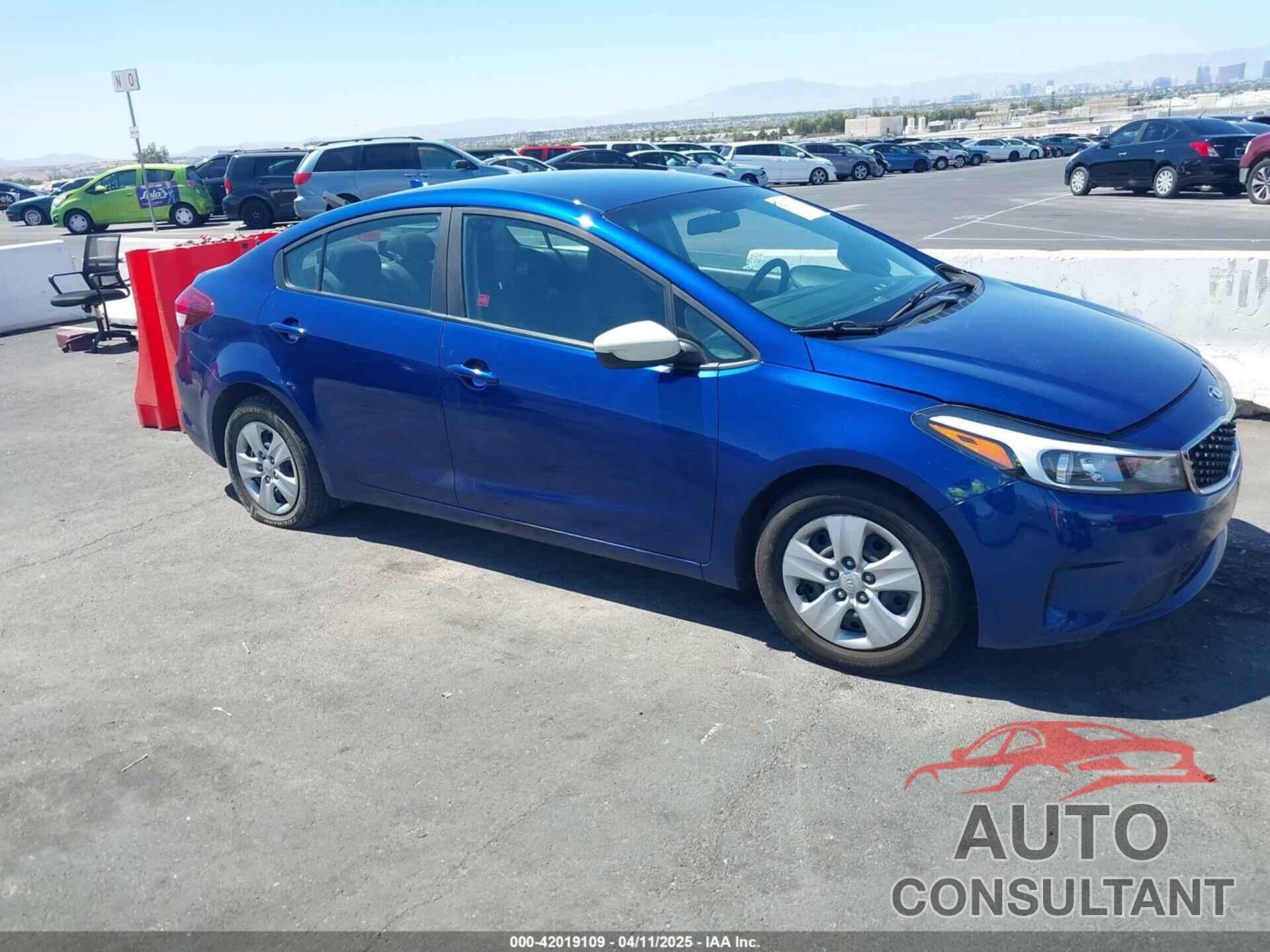 KIA FORTE 2017 - 3KPFK4A77HE137768