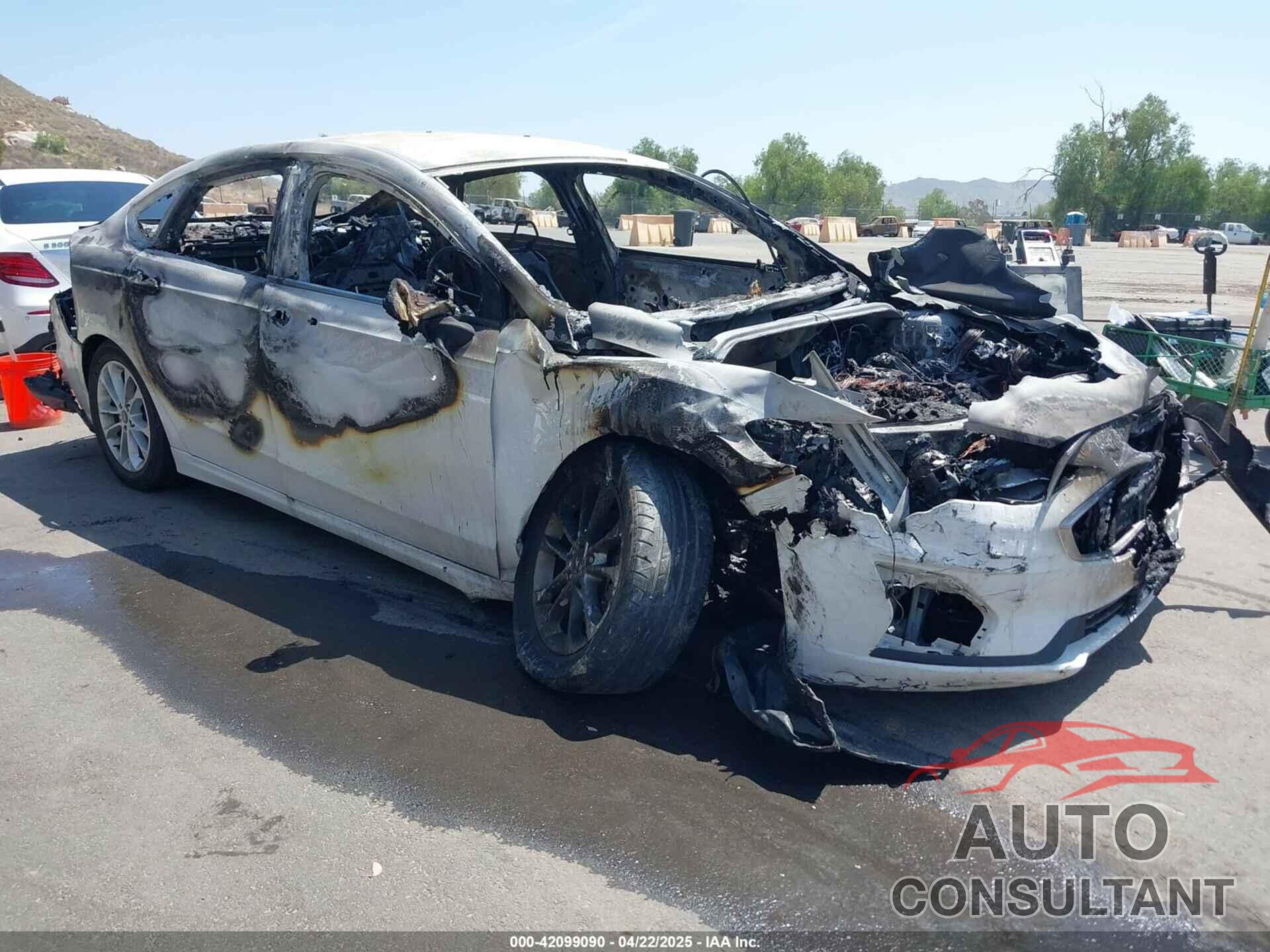 FORD FUSION 2019 - 3FA6P0HD2KR151184