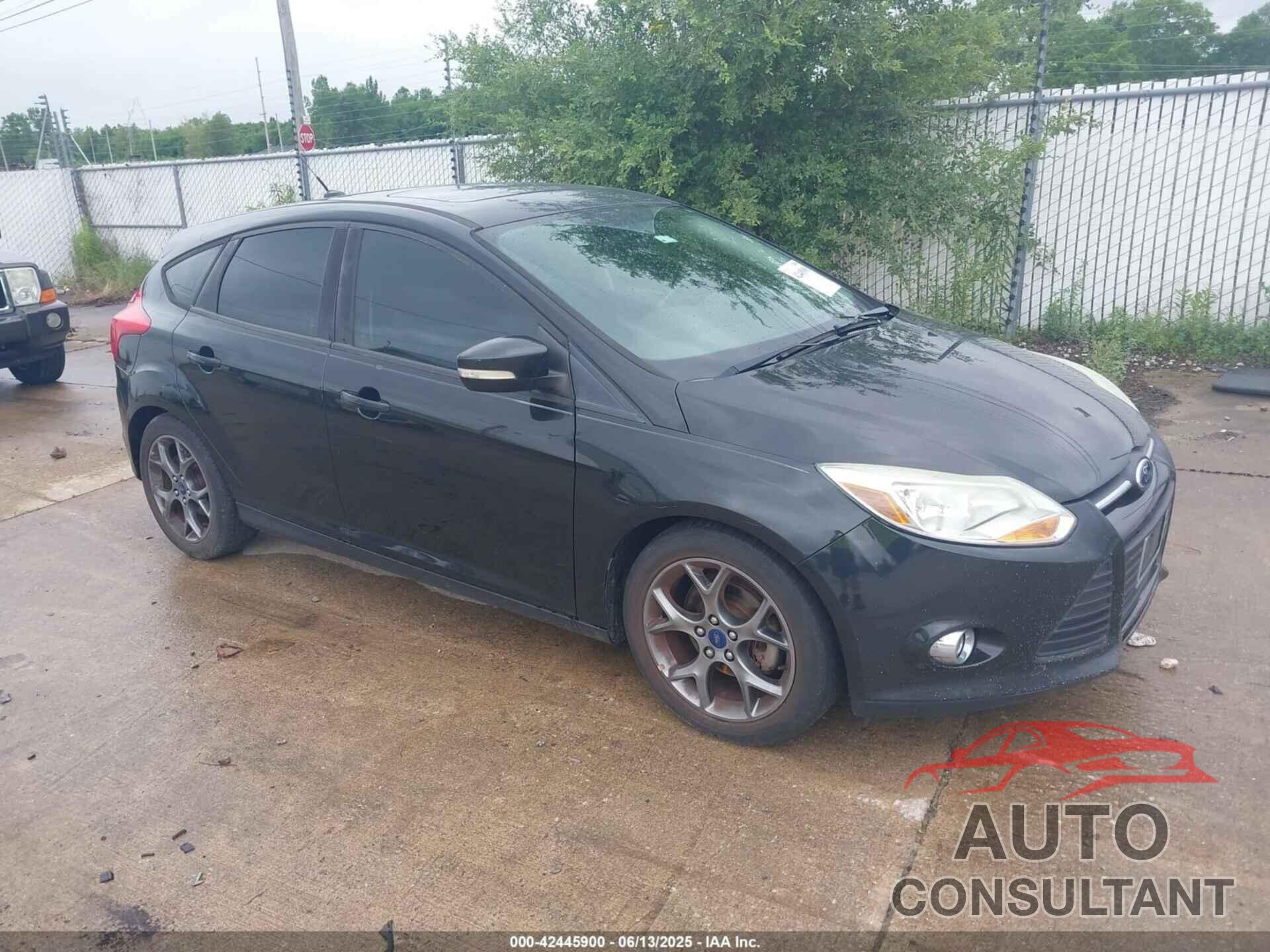 FORD FOCUS 2014 - 1FADP3K25EL325252