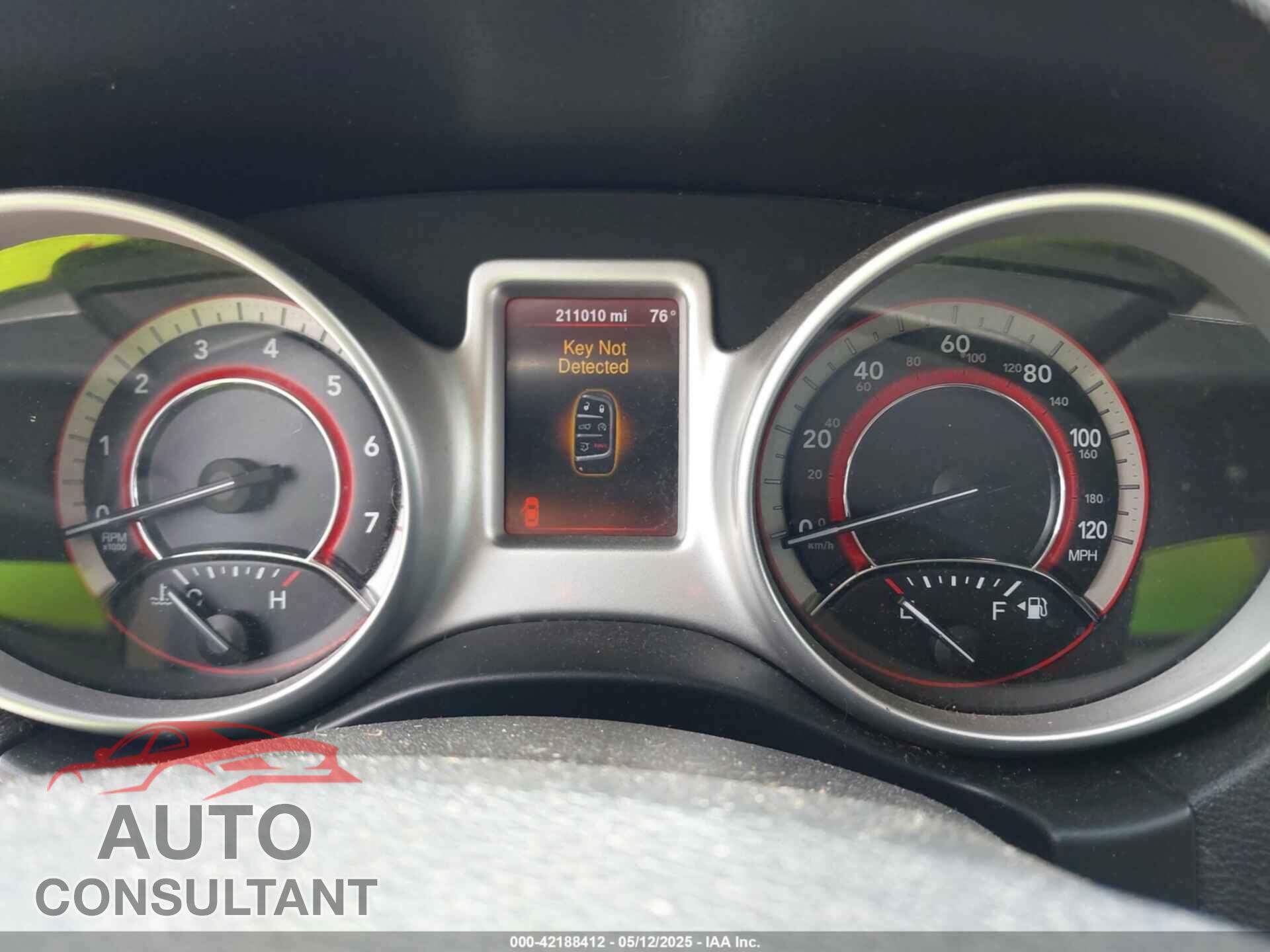 DODGE JOURNEY 2015 - 3C4PDCAB5FT630211