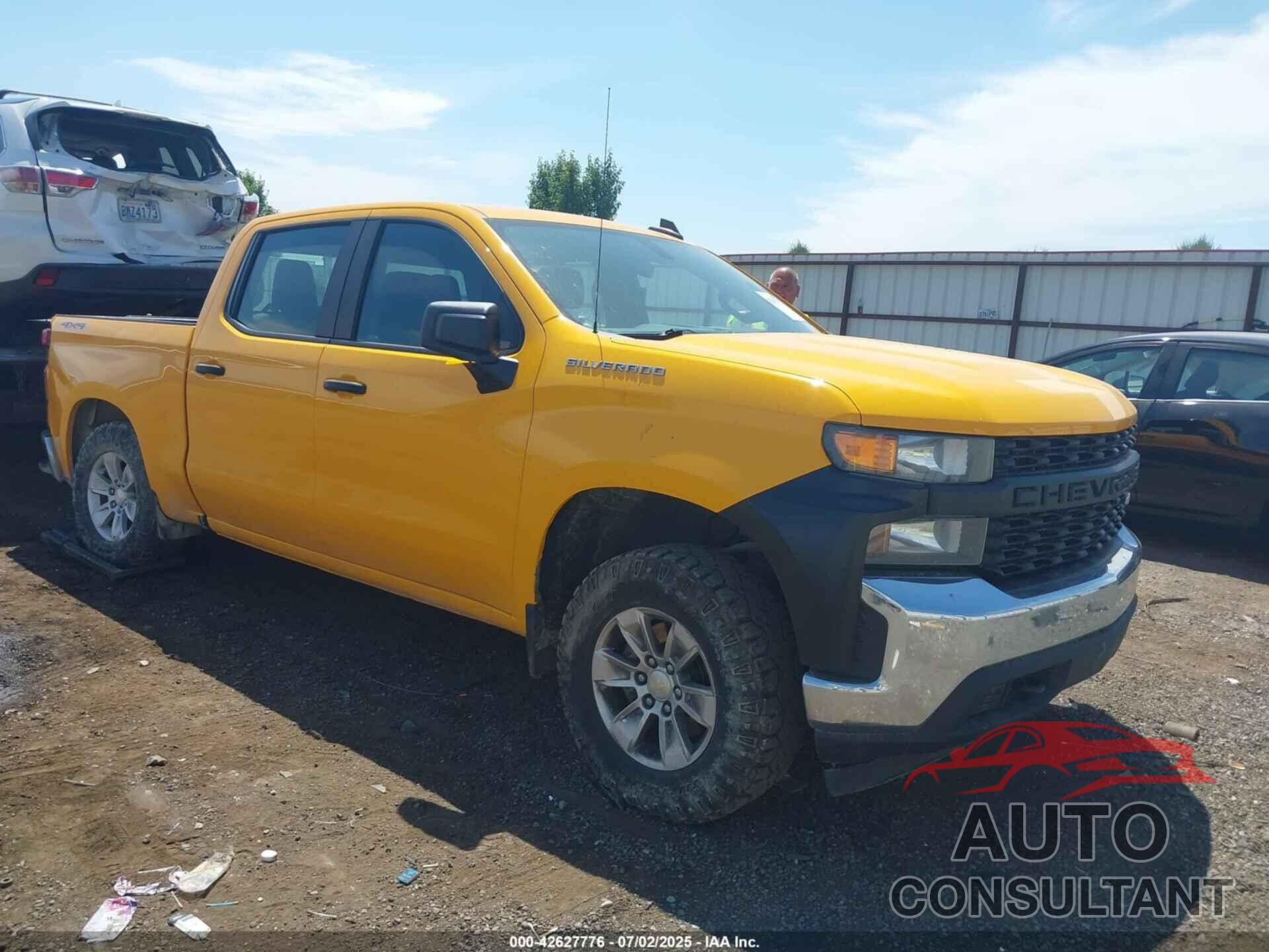 CHEVROLET SILVERADO 1500 2019 - 1GCPYAEK1KZ413549