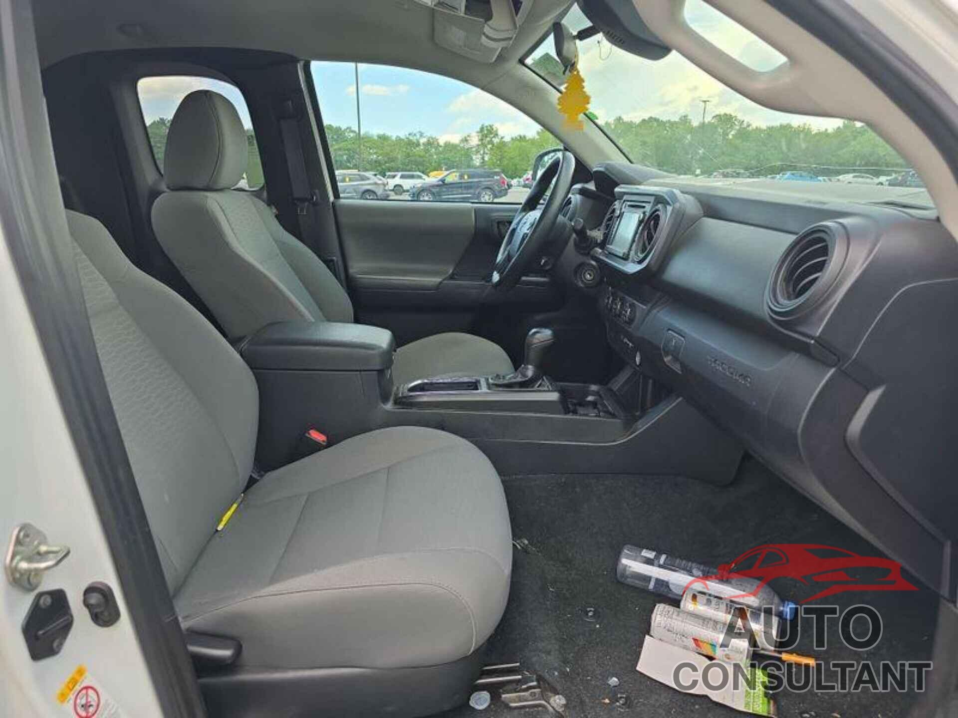 TOYOTA TACOMA 2019 - 5TFRX5GN6KX134183