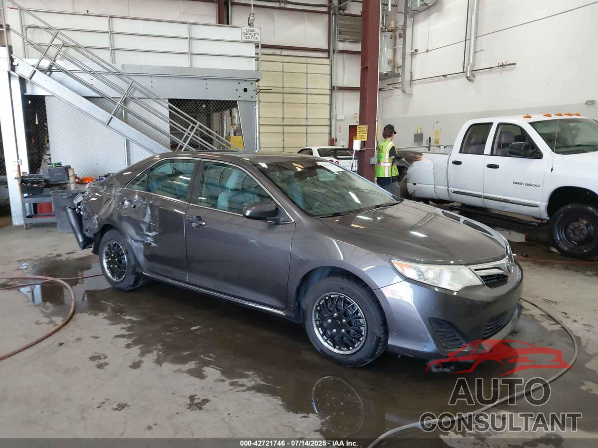 TOYOTA CAMRY 2014 - 4T4BF1FK1ER358053