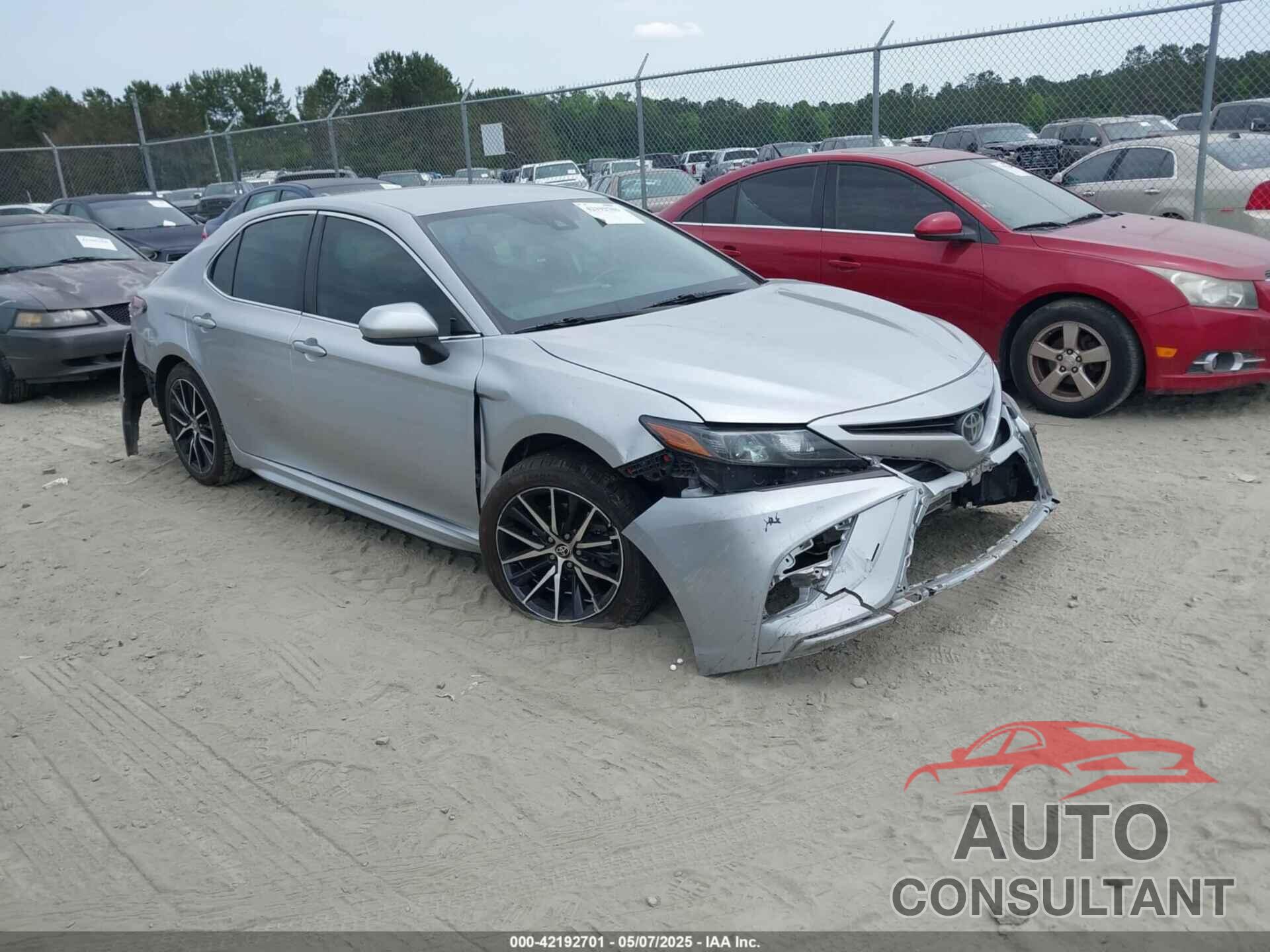 TOYOTA CAMRY 2021 - 4T1G11AK3MU542799