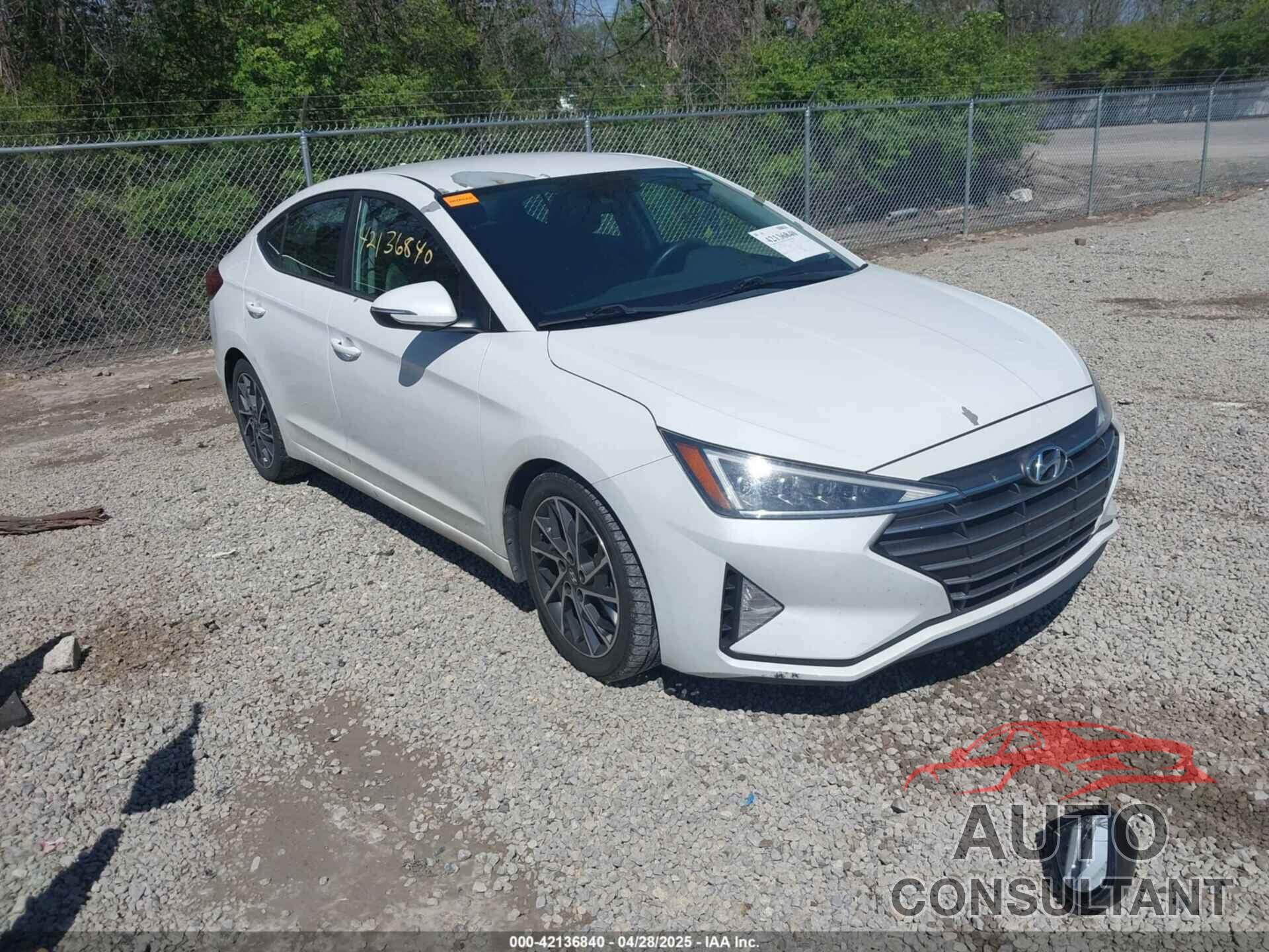 HYUNDAI ELANTRA 2019 - 5NPD84LF7KH464281