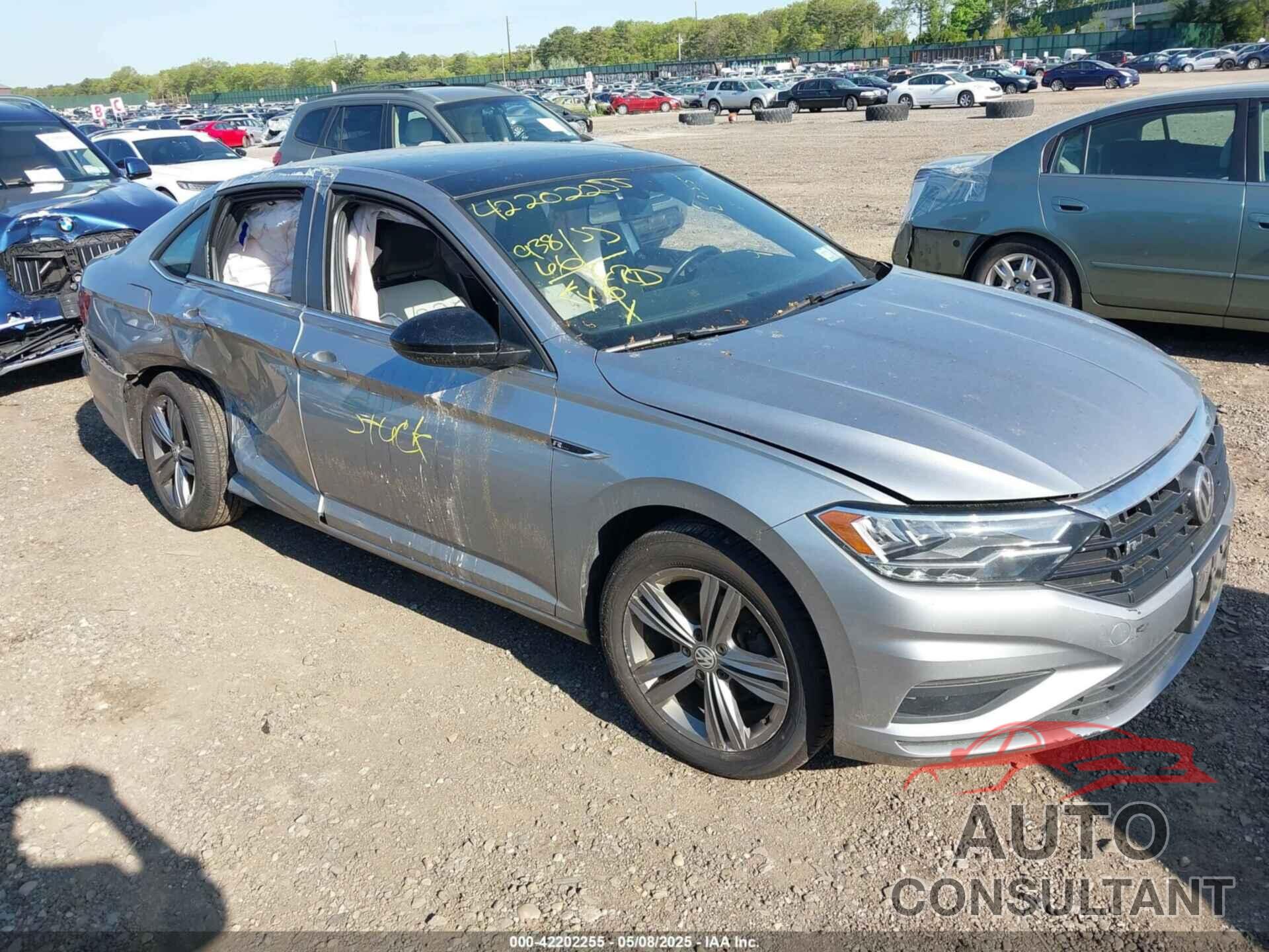 VOLKSWAGEN JETTA 2019 - 3VWC57BUXKM224865