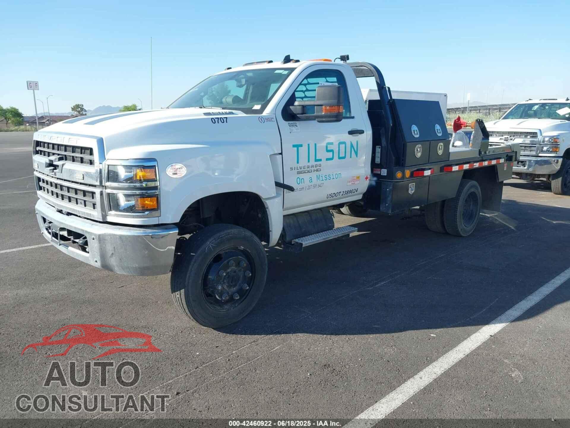 CHEVROLET SILVERADO MD 2023 - 1HTKJPVM4PH130940