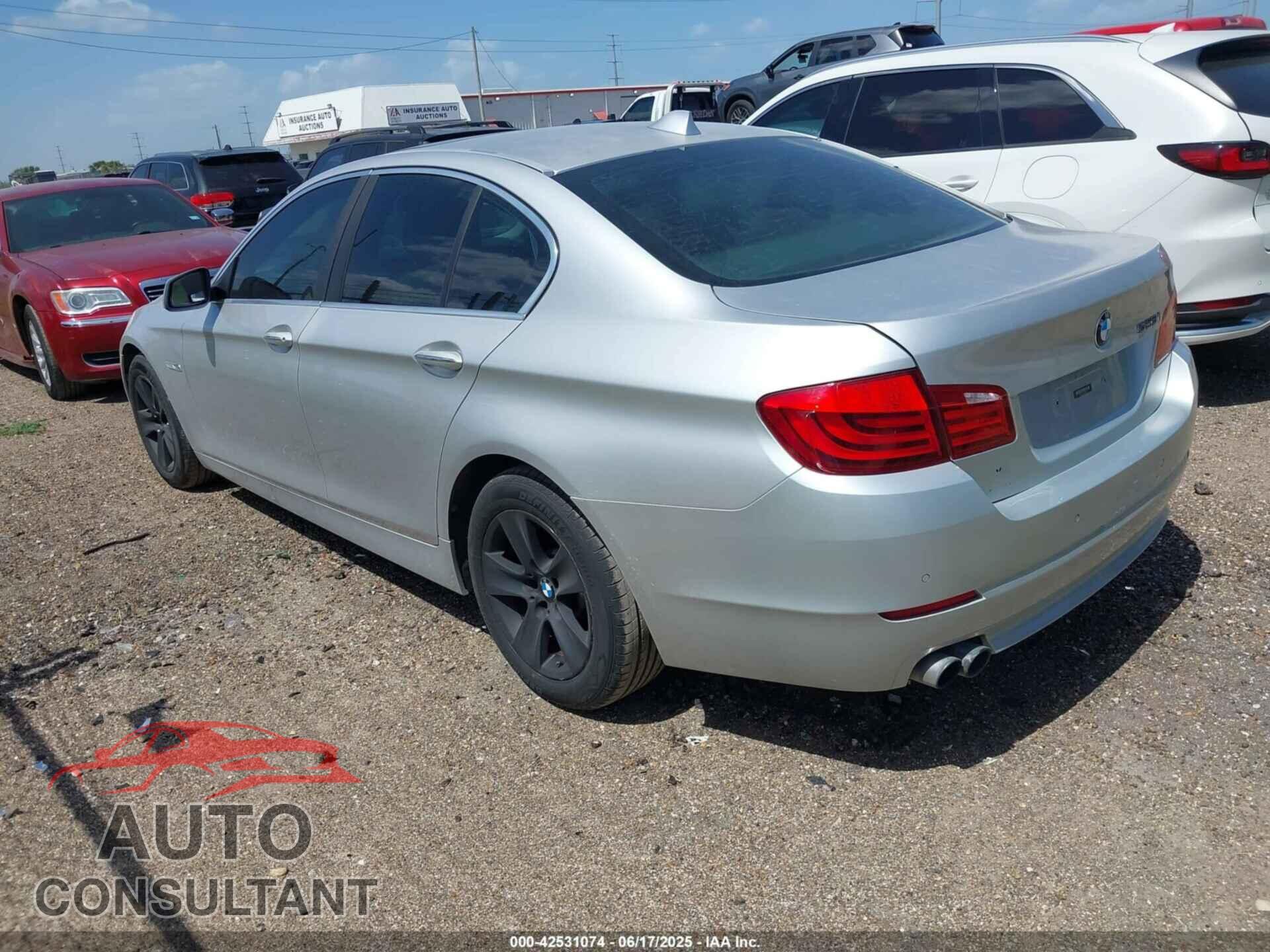 BMW 528I 2012 - WBAXG5C53CDX02404