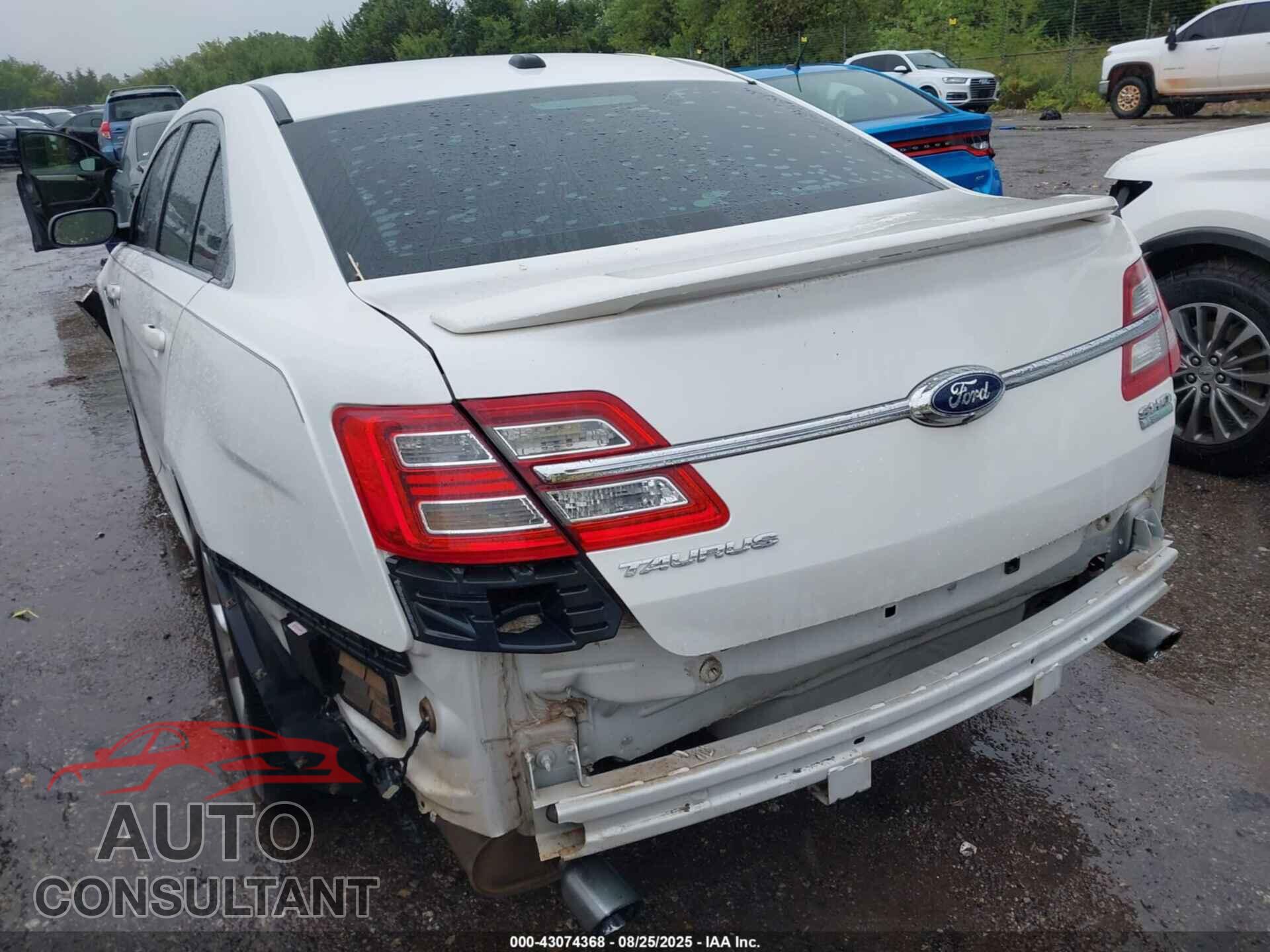FORD TAURUS 2013 - 1FAHP2KT4DG159656