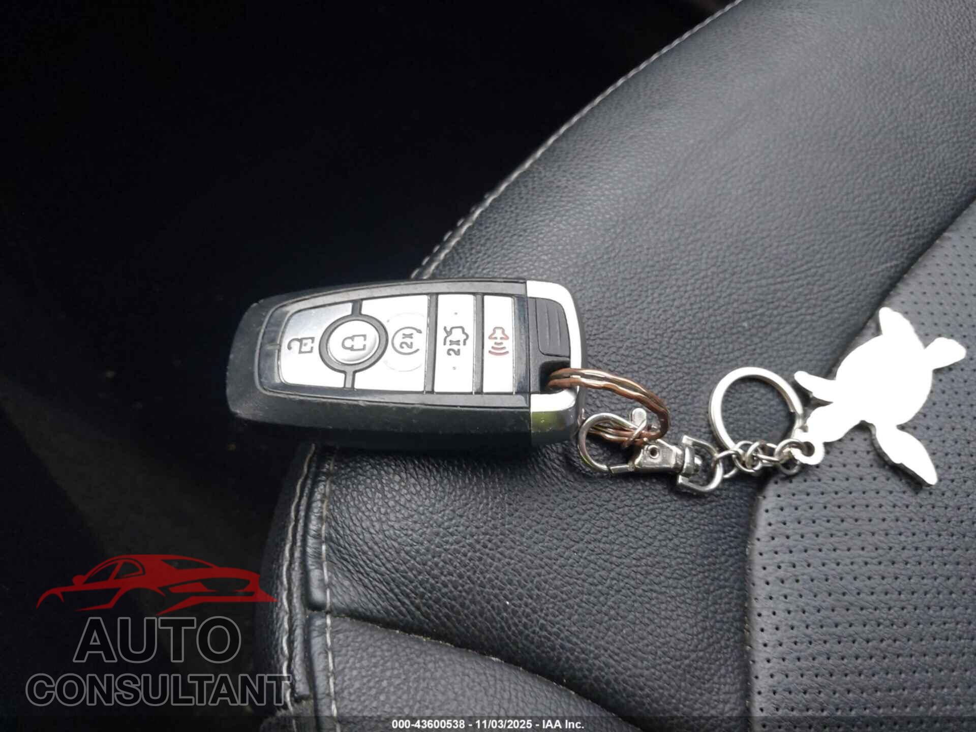 FORD EXPLORER 2018 - 1FM5K8F8XJGB45868