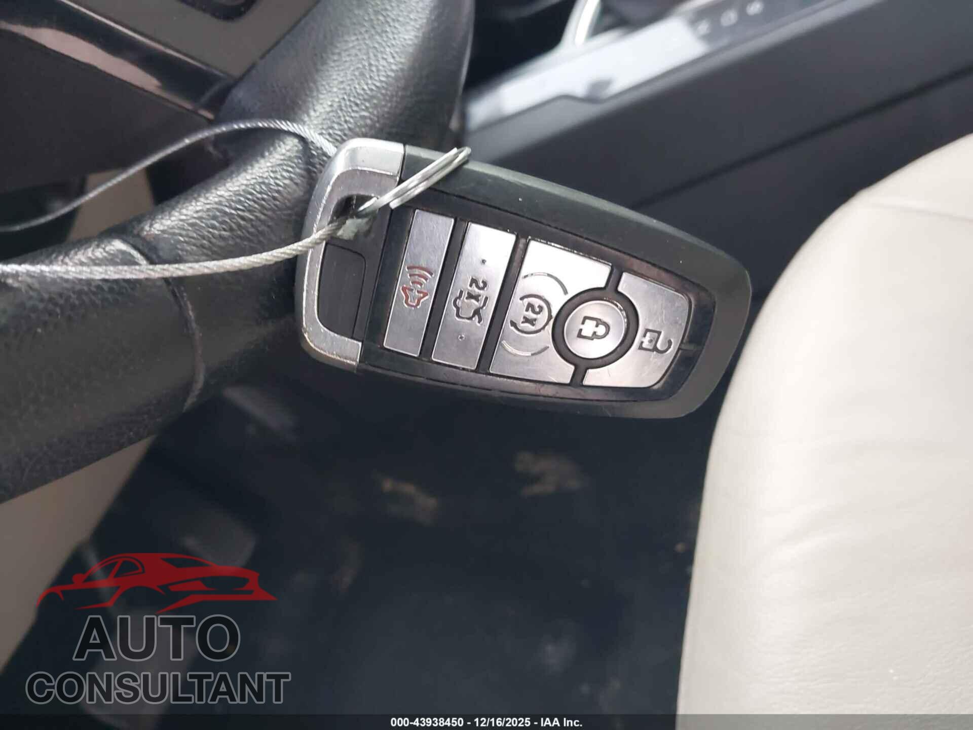 FORD EXPLORER 2018 - 1FM5K7F87JGB16984