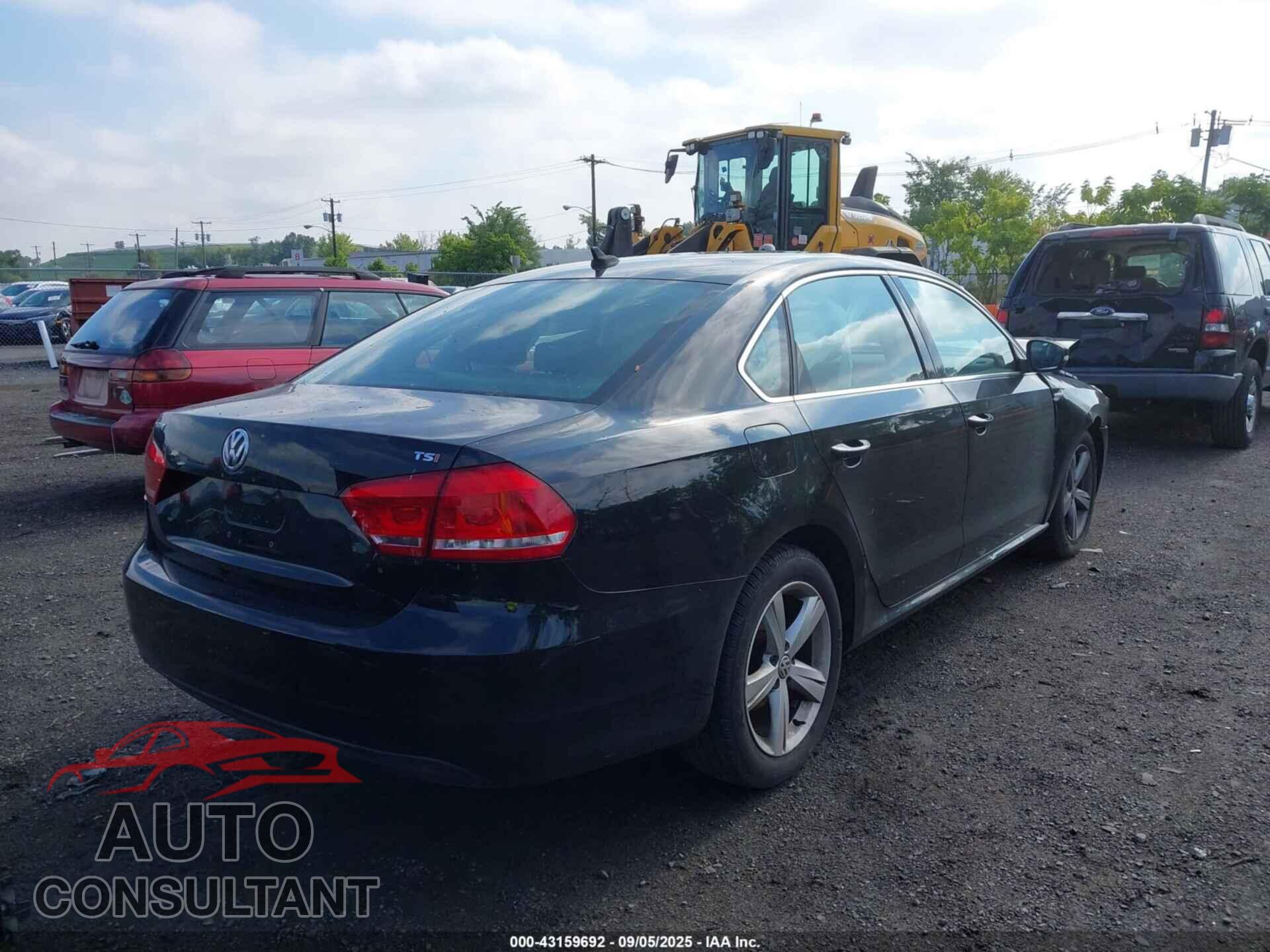 VOLKSWAGEN PASSAT 2014 - 1VWAT7A3XEC022300