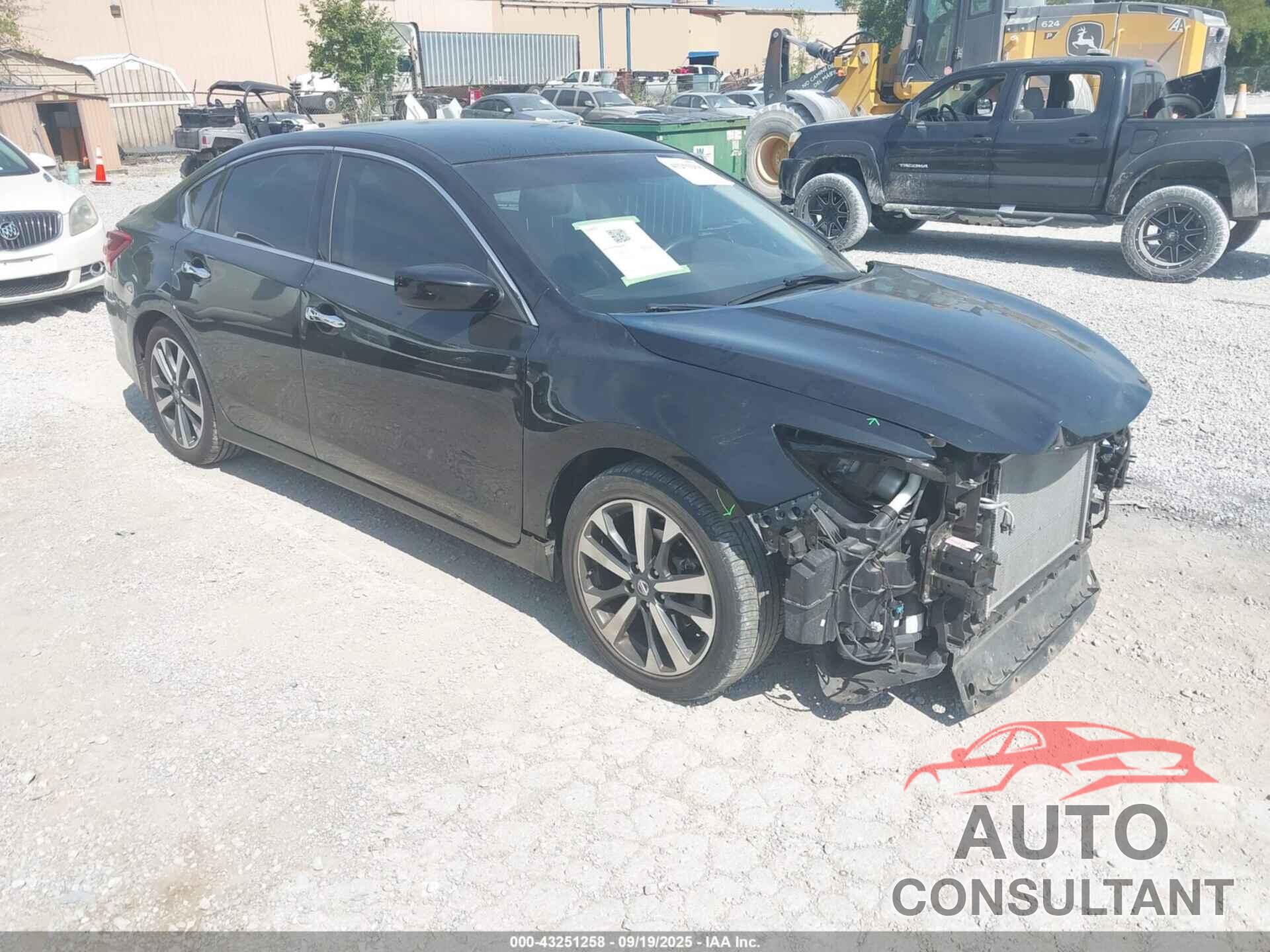 NISSAN ALTIMA 2017 - 1N4AL3AP1HC124562
