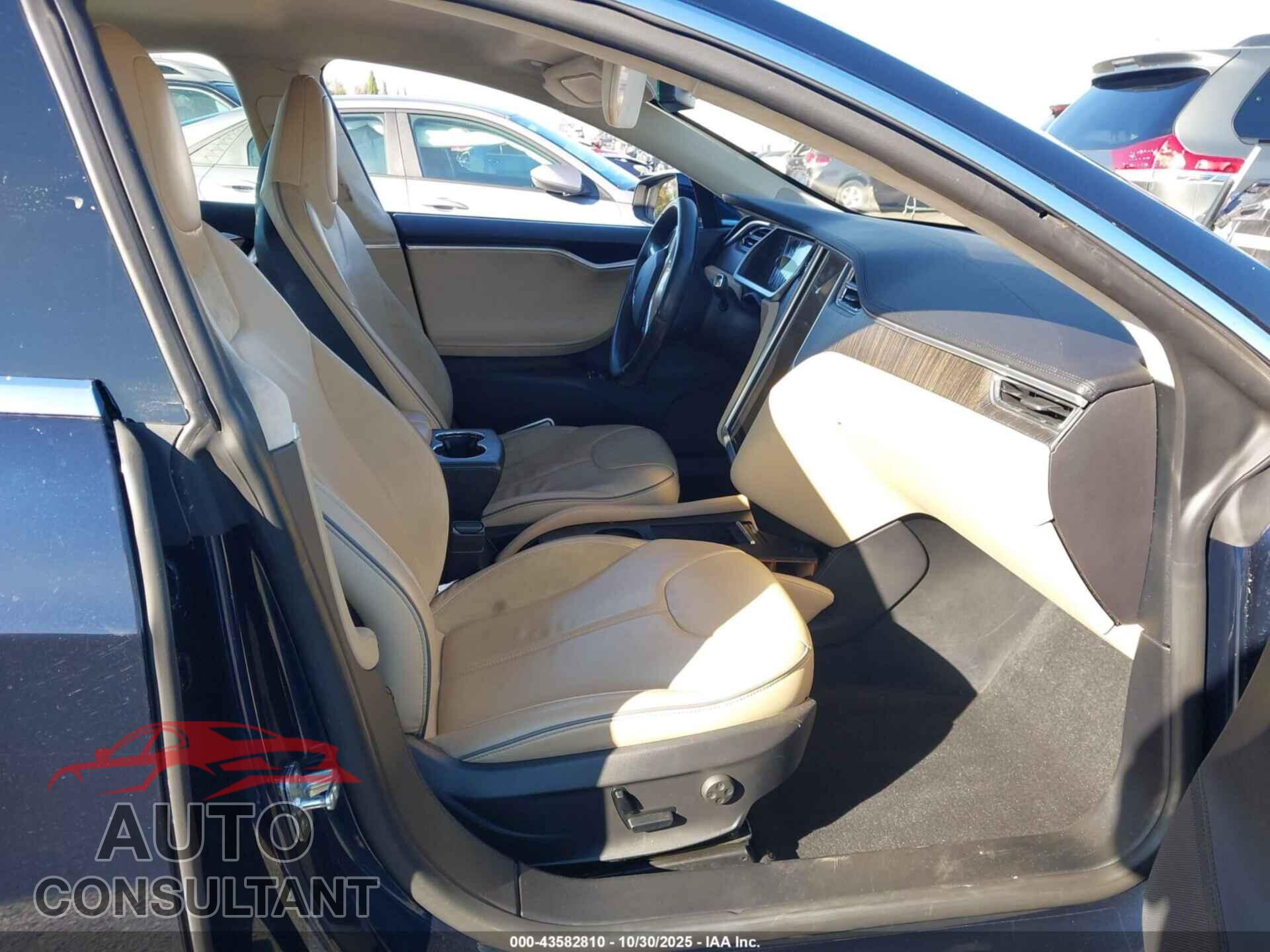 TESLA MODEL S 2013 - 5YJSA1DP9DFP06278