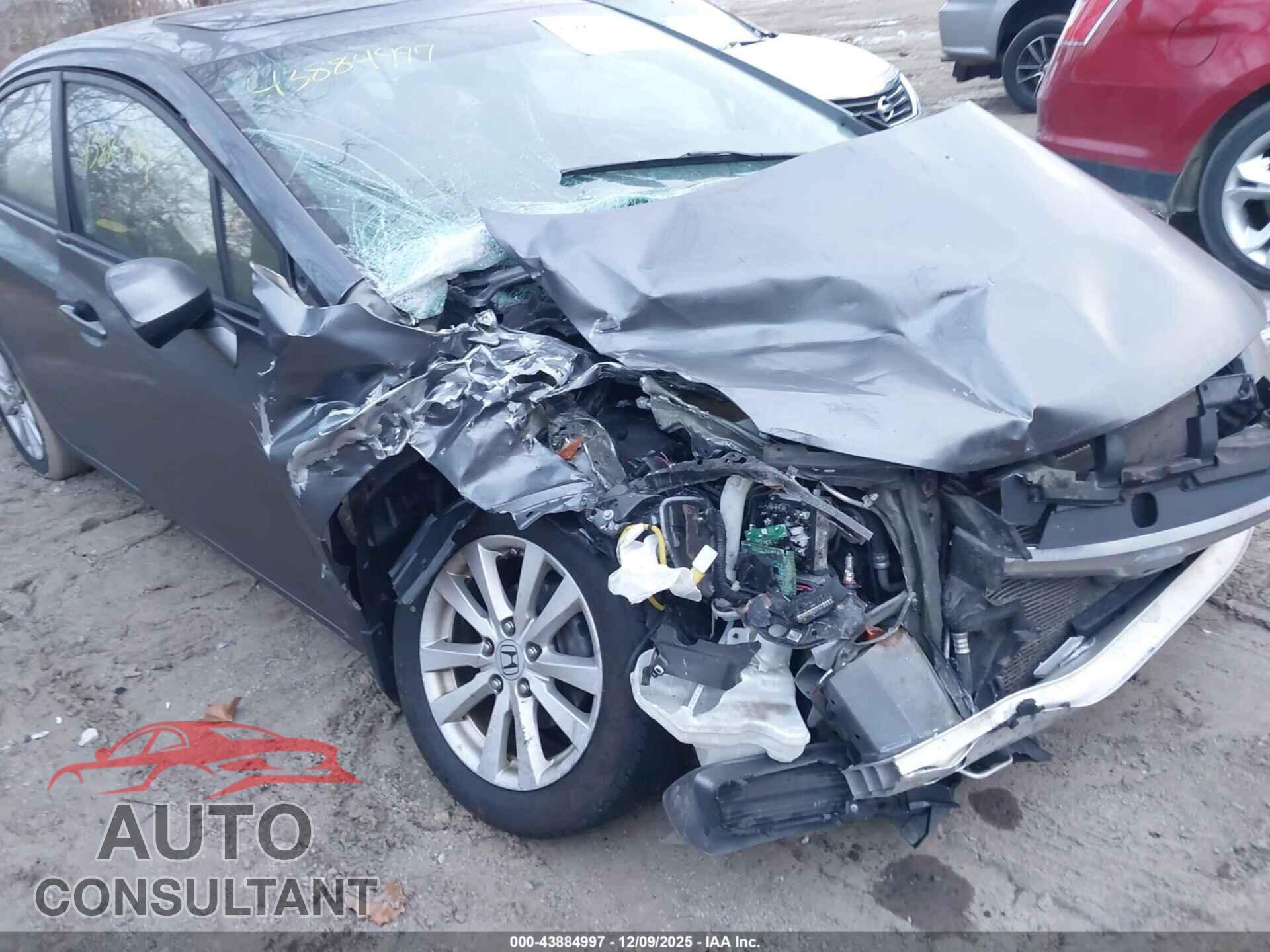 HONDA CIVIC 2012 - 19XFB2F80CE088024