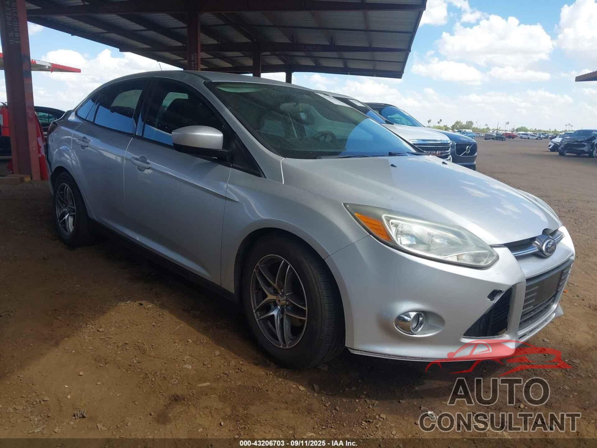FORD FOCUS 2012 - 1FAHP3F21CL457417