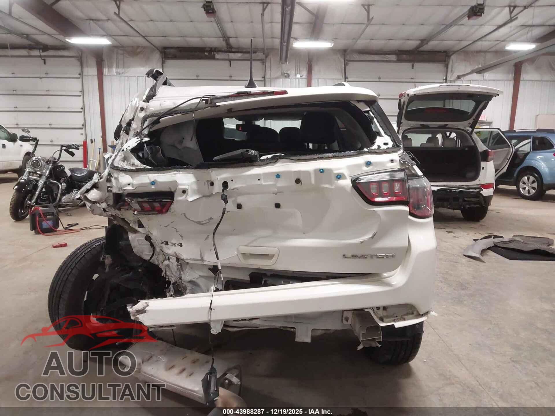 JEEP COMPASS 2019 - 3C4NJDCB5KT791154