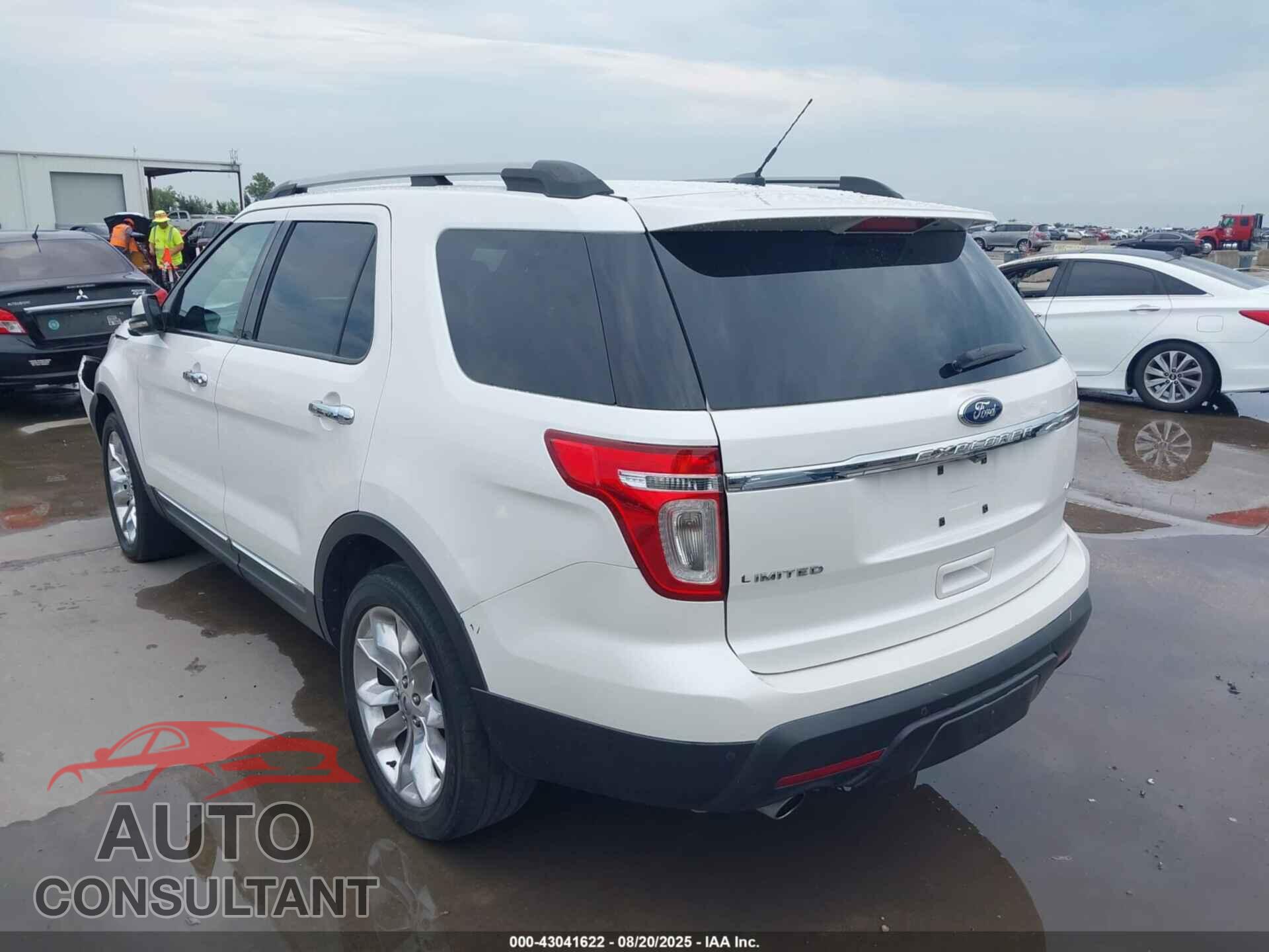 FORD EXPLORER 2011 - 1FMHK8F86BGA87871