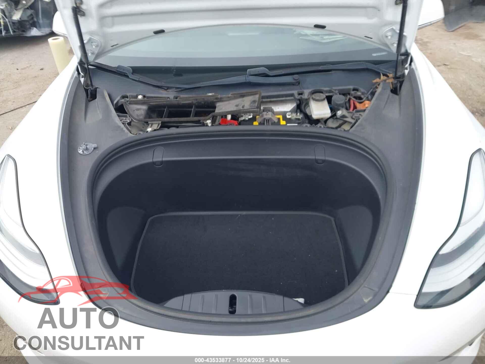 TESLA MODEL 3 2018 - 5YJ3E1EA1JF059700