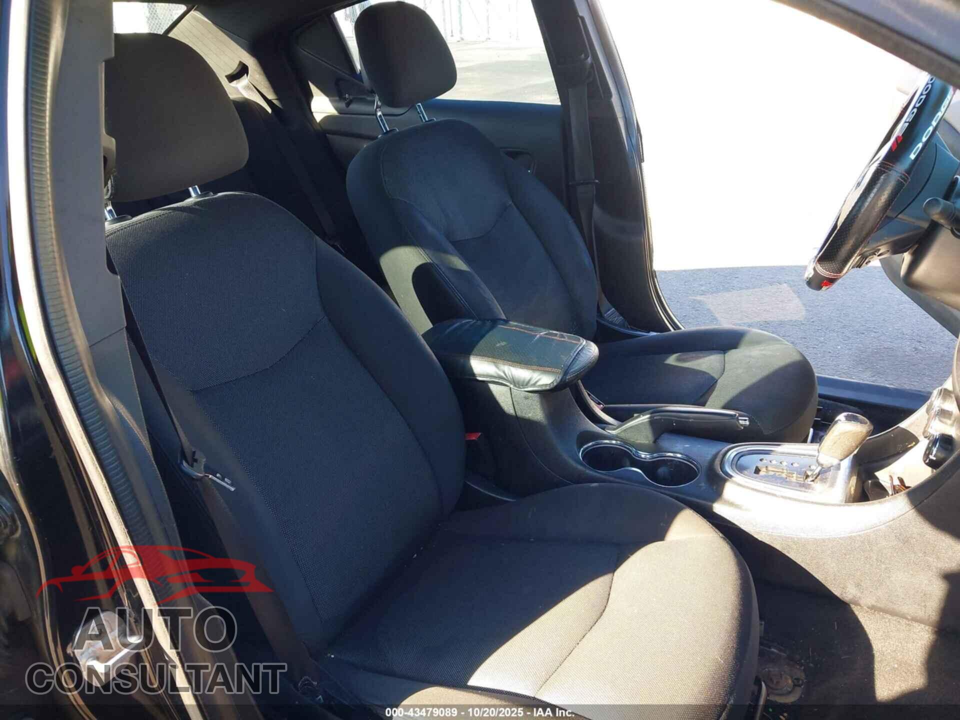 DODGE AVENGER 2013 - 1C3CDZAG8DN756223