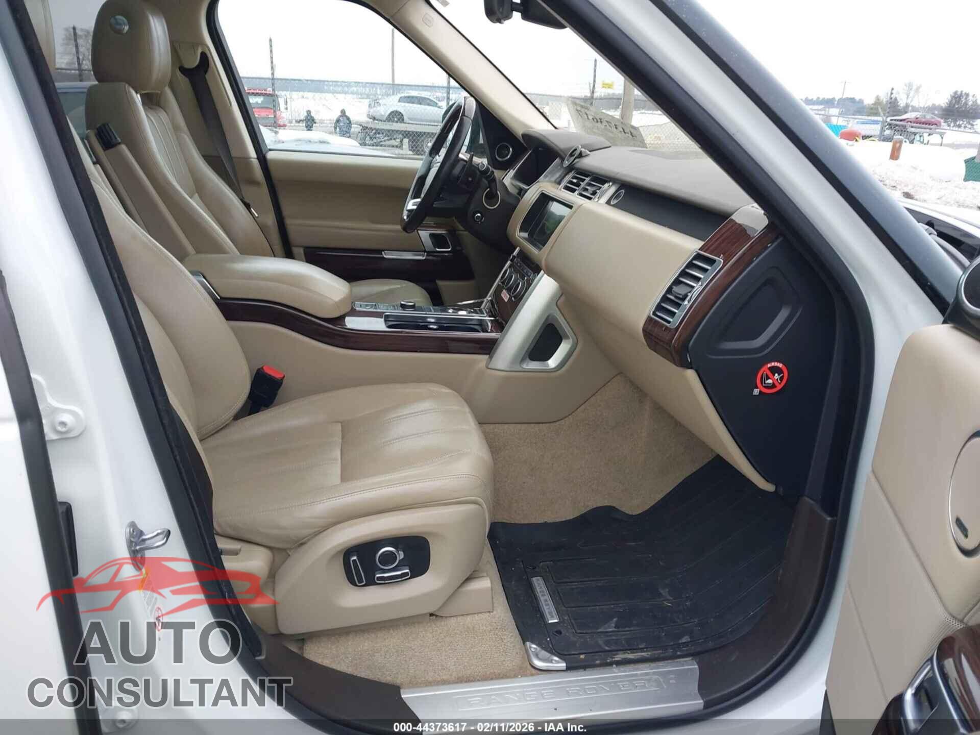 LAND ROVER RANGE ROVER 2017 - SALGS2FVXHA353593