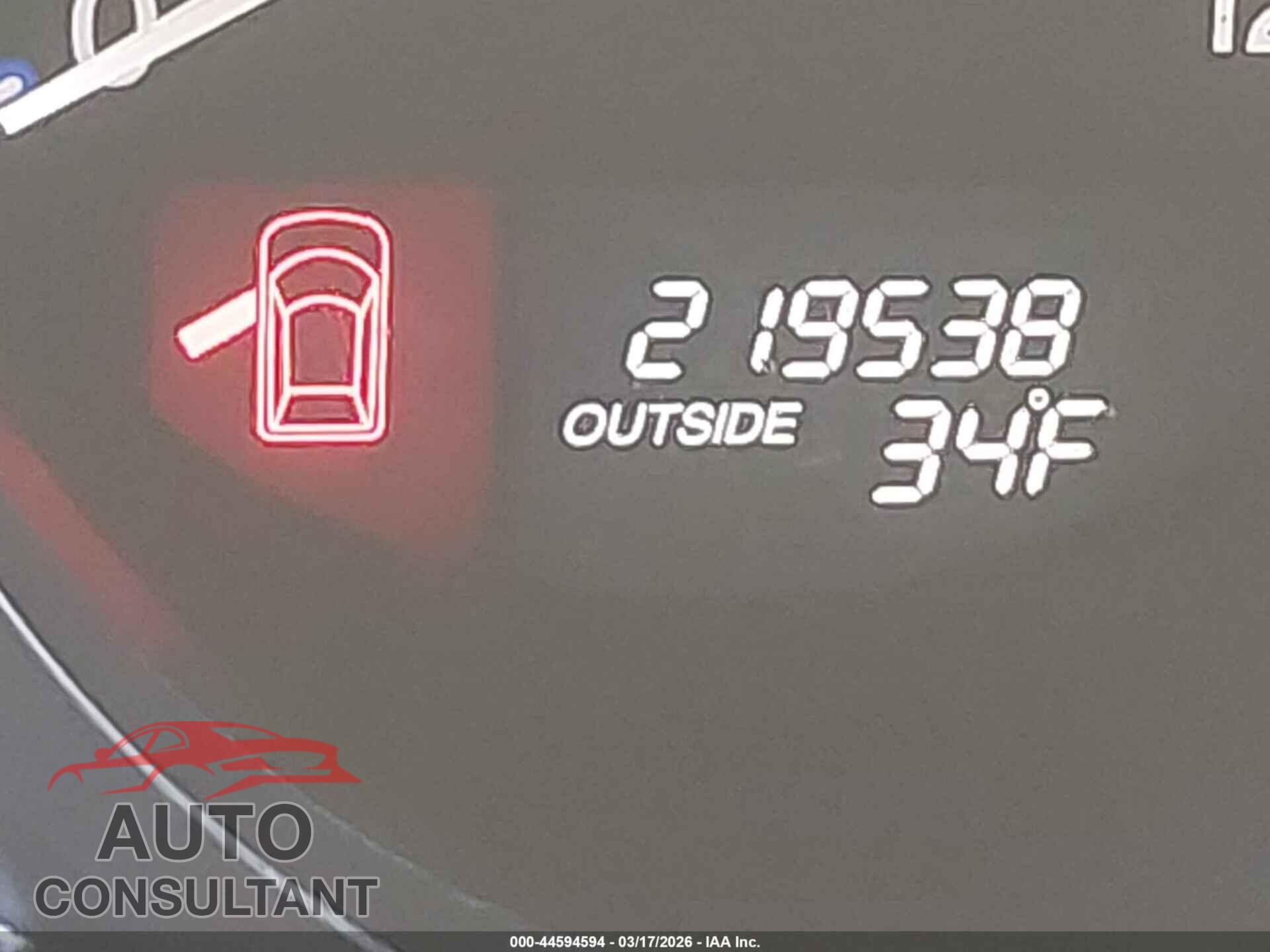 HONDA ELEMENT 2011 - 5J6YH2H70BL002755
